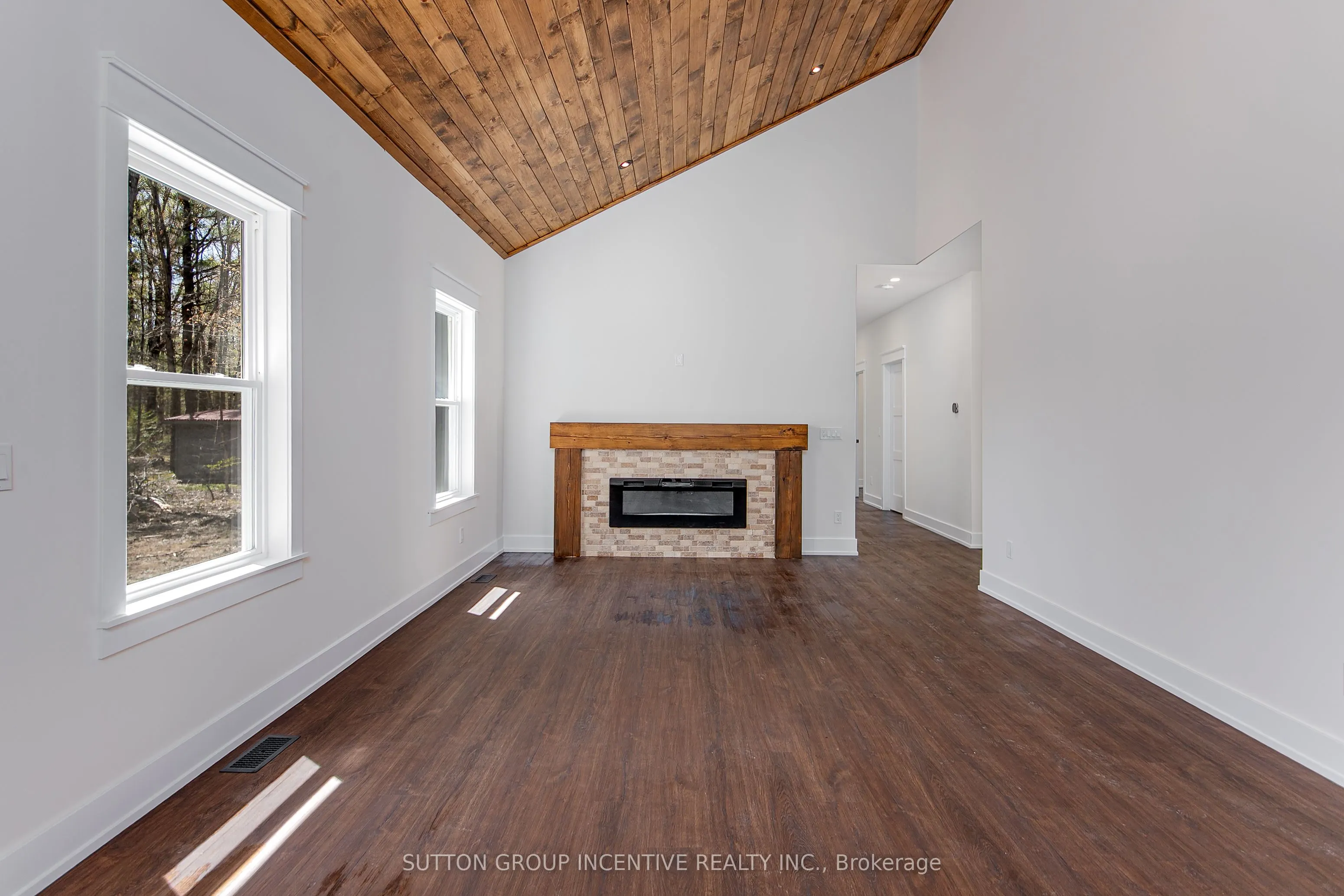 26 MCLEISH Drive