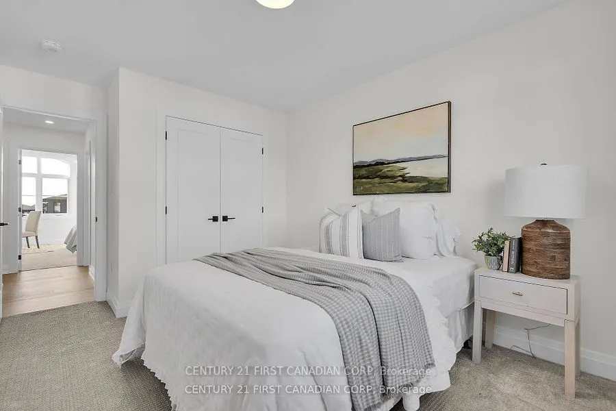 1918 Fountain Grass Drive