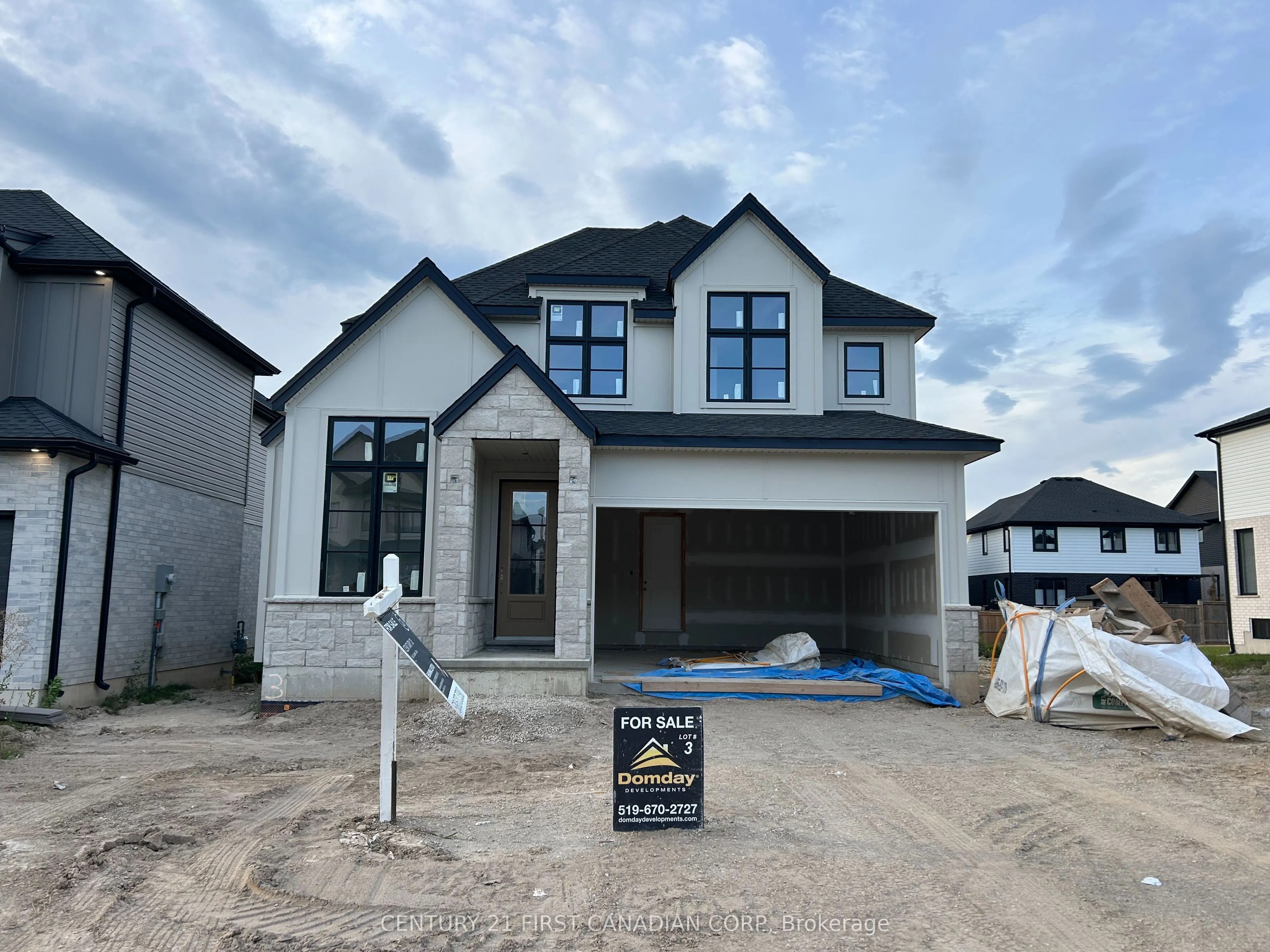 1918 Fountain Grass Drive