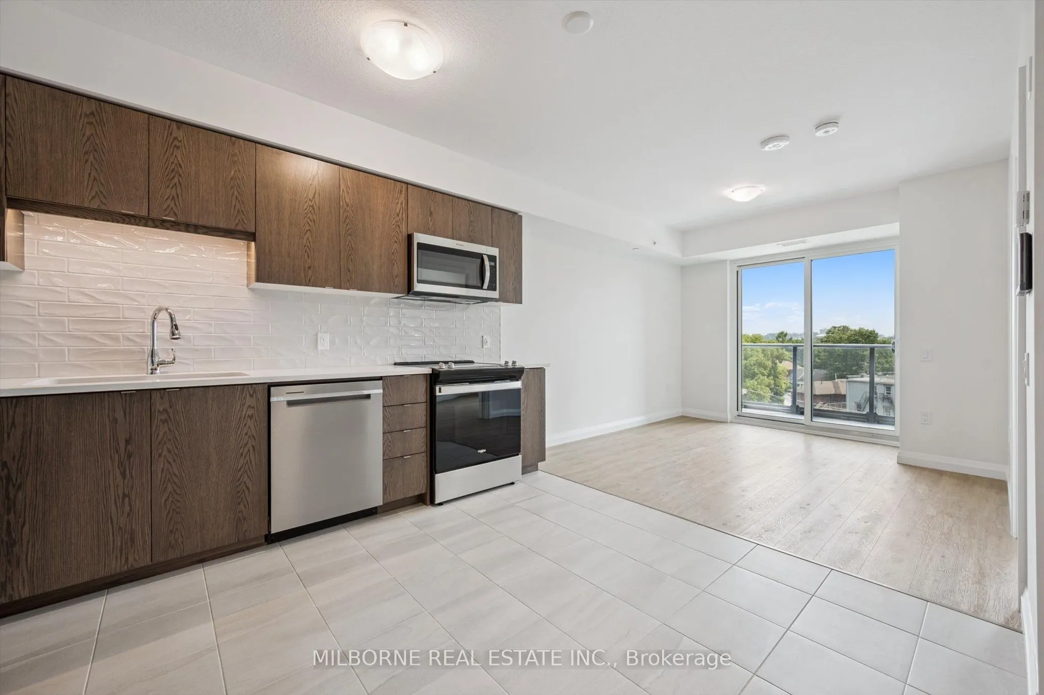 93 Arthur Street S, #503