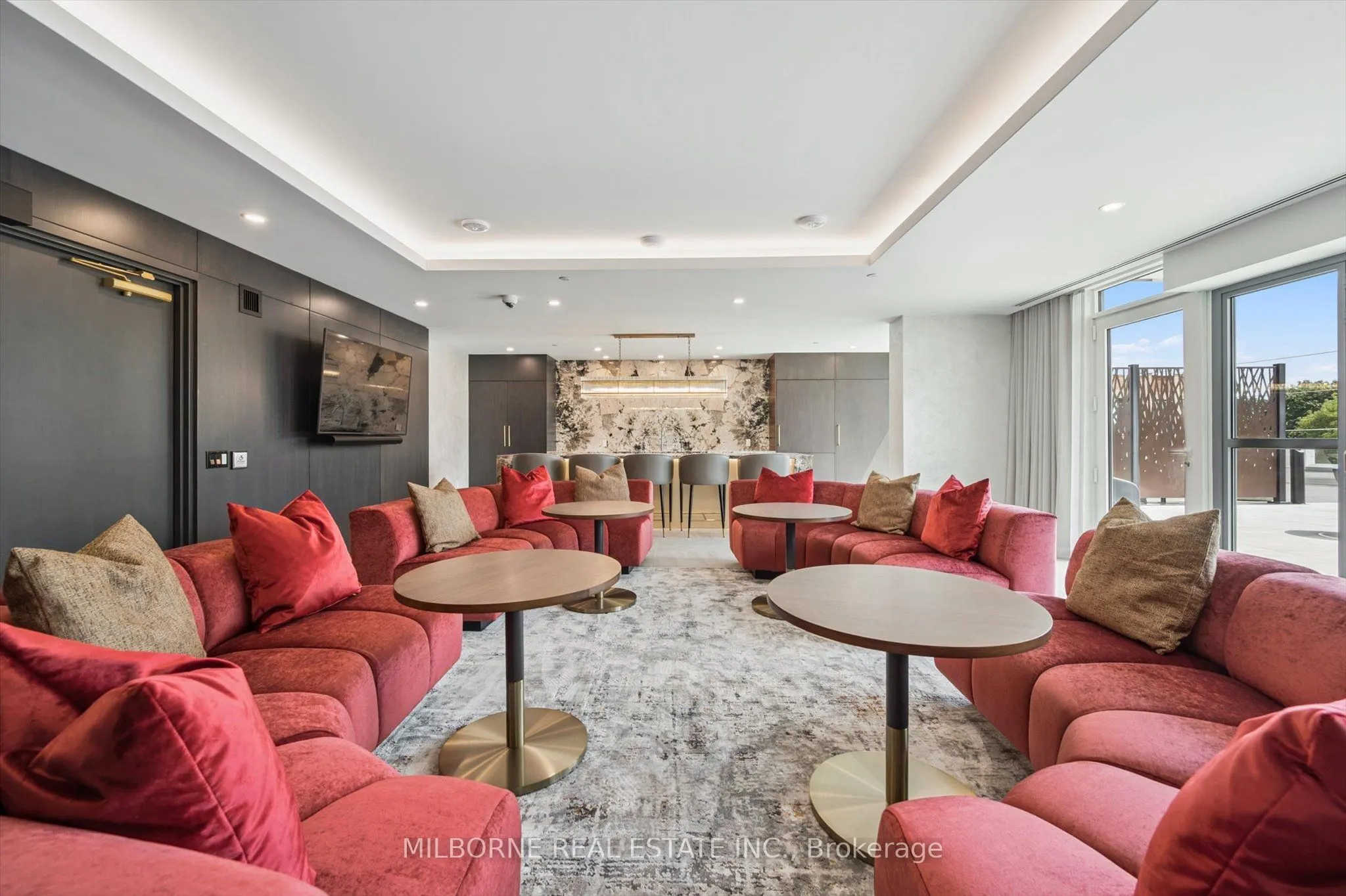 93 Arthur Street S, #503