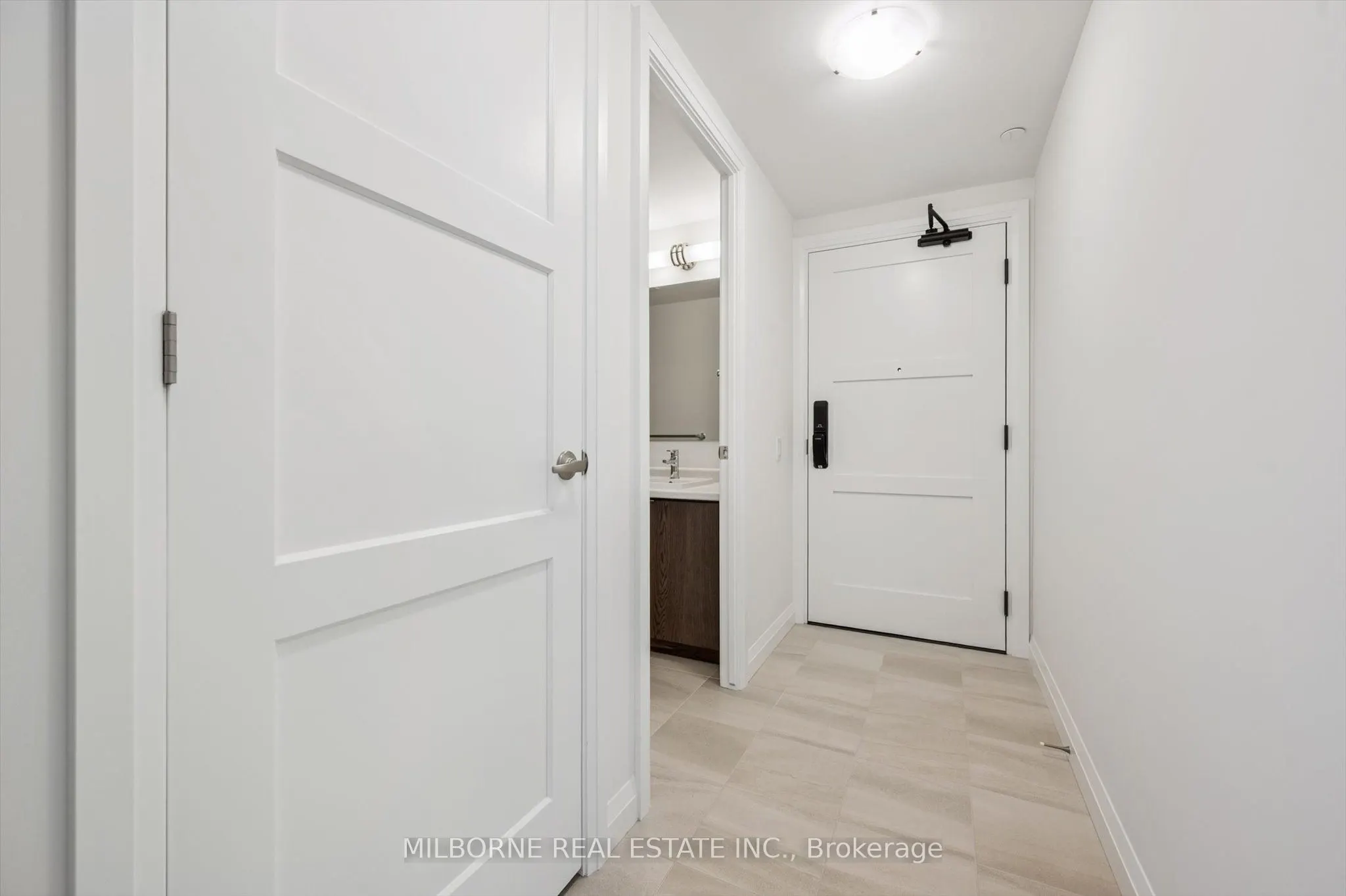 93 Arthur Street S, #503