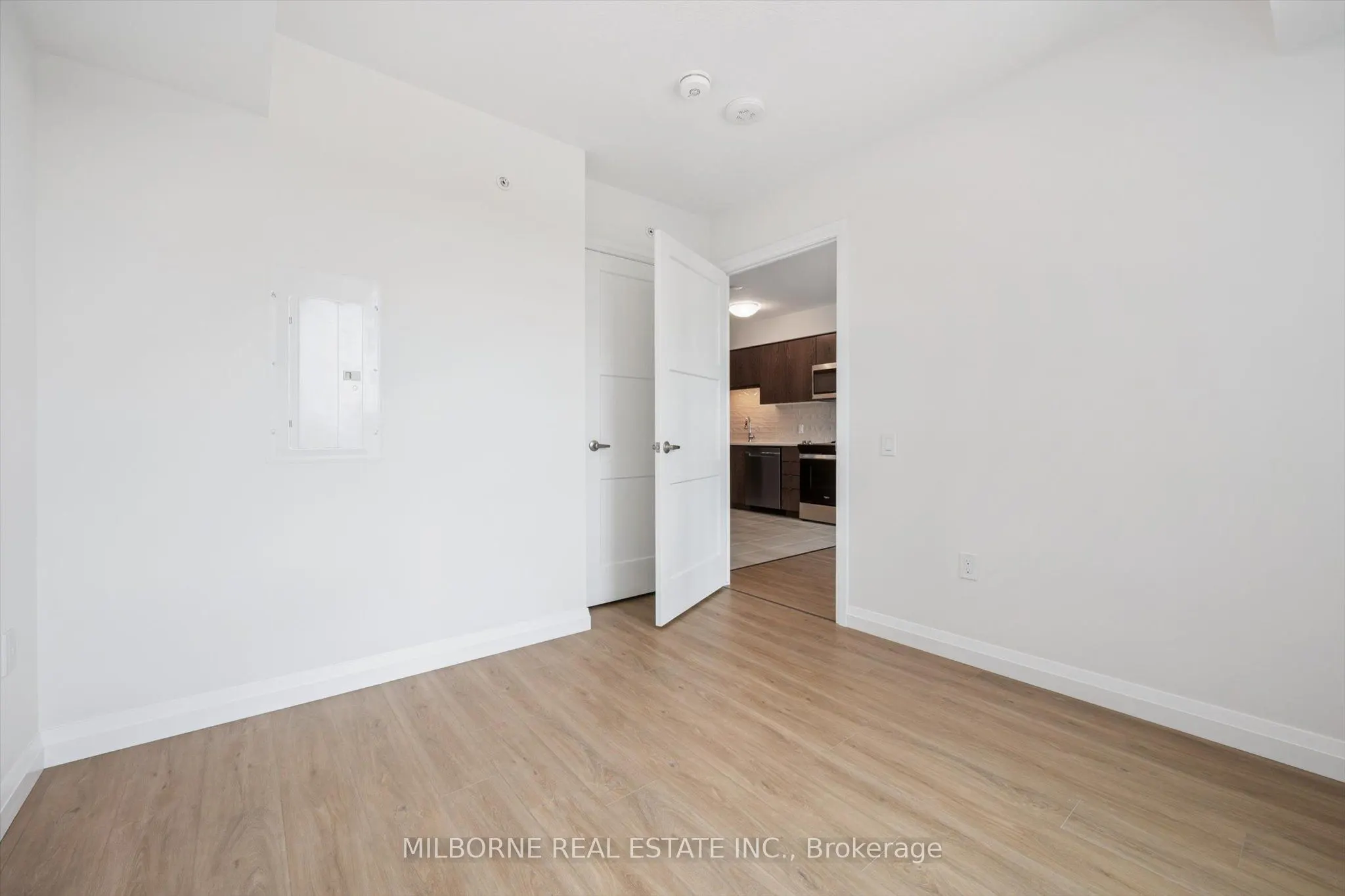 93 Arthur Street S, #503