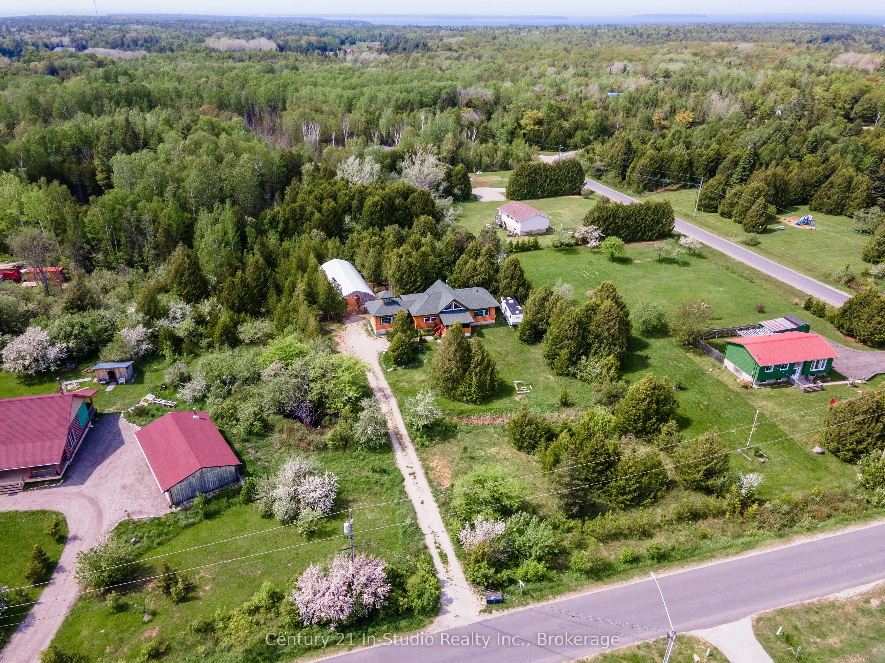 25 Maple Golf Crescent