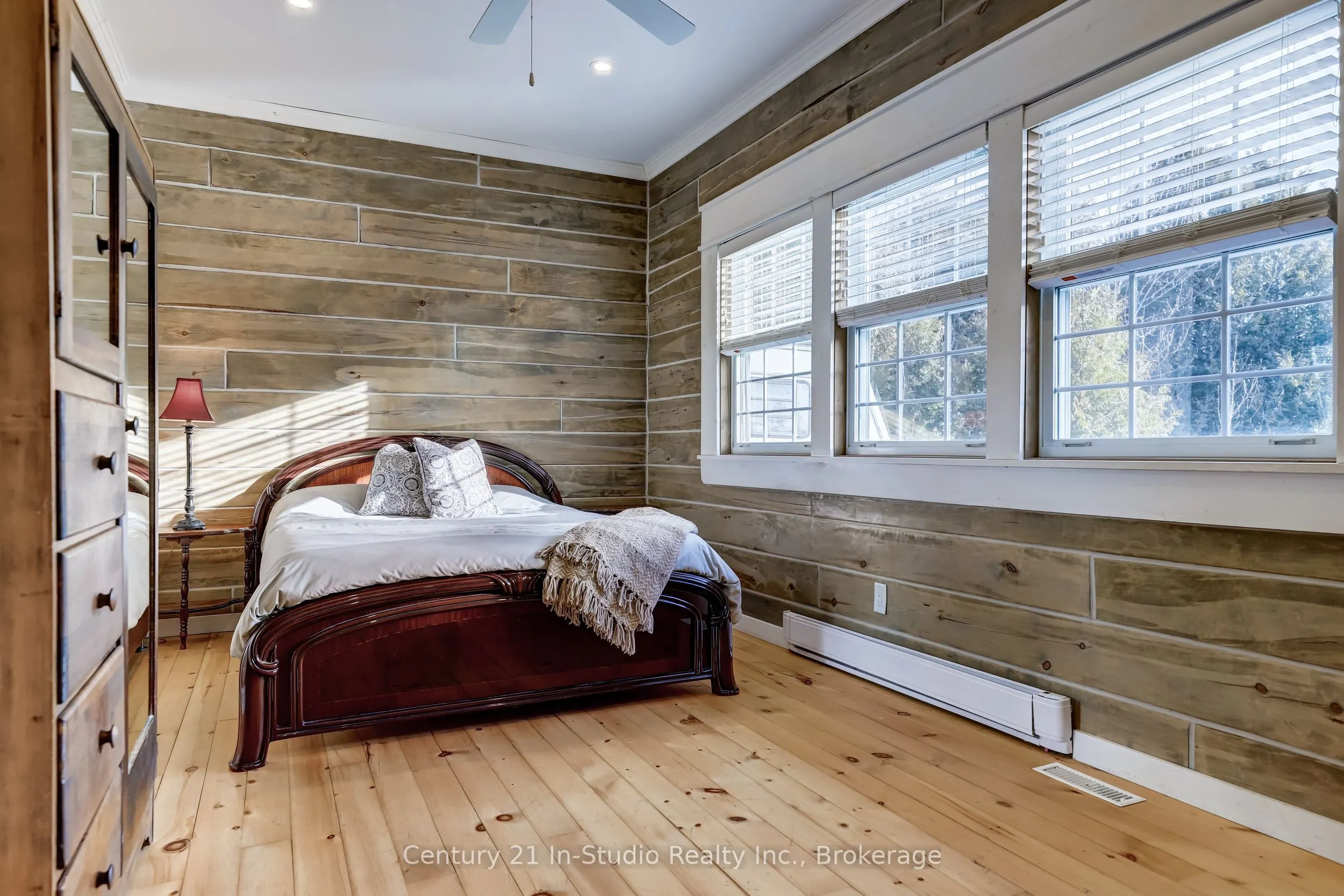 25 Maple Golf Crescent