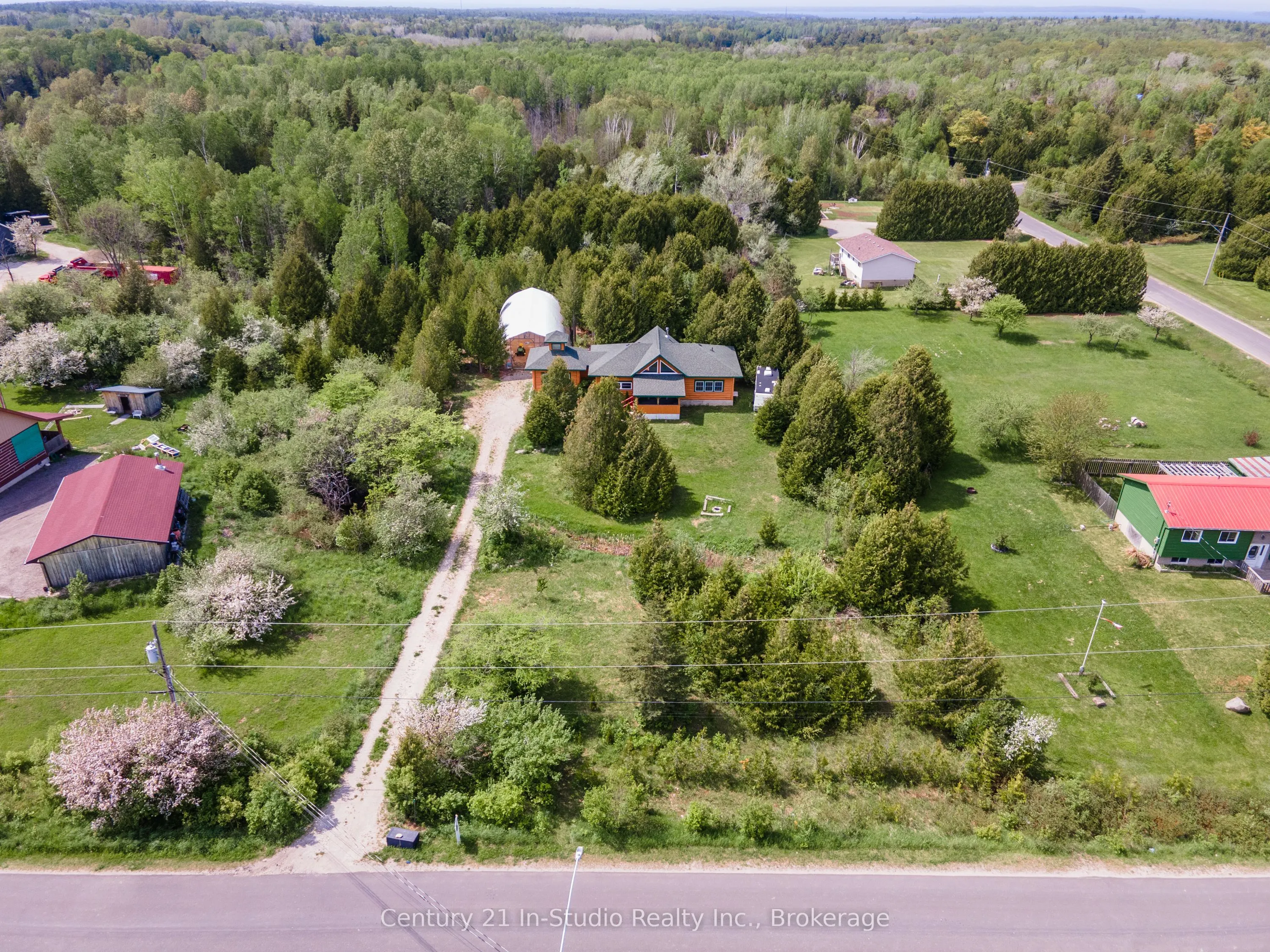 25 Maple Golf Crescent