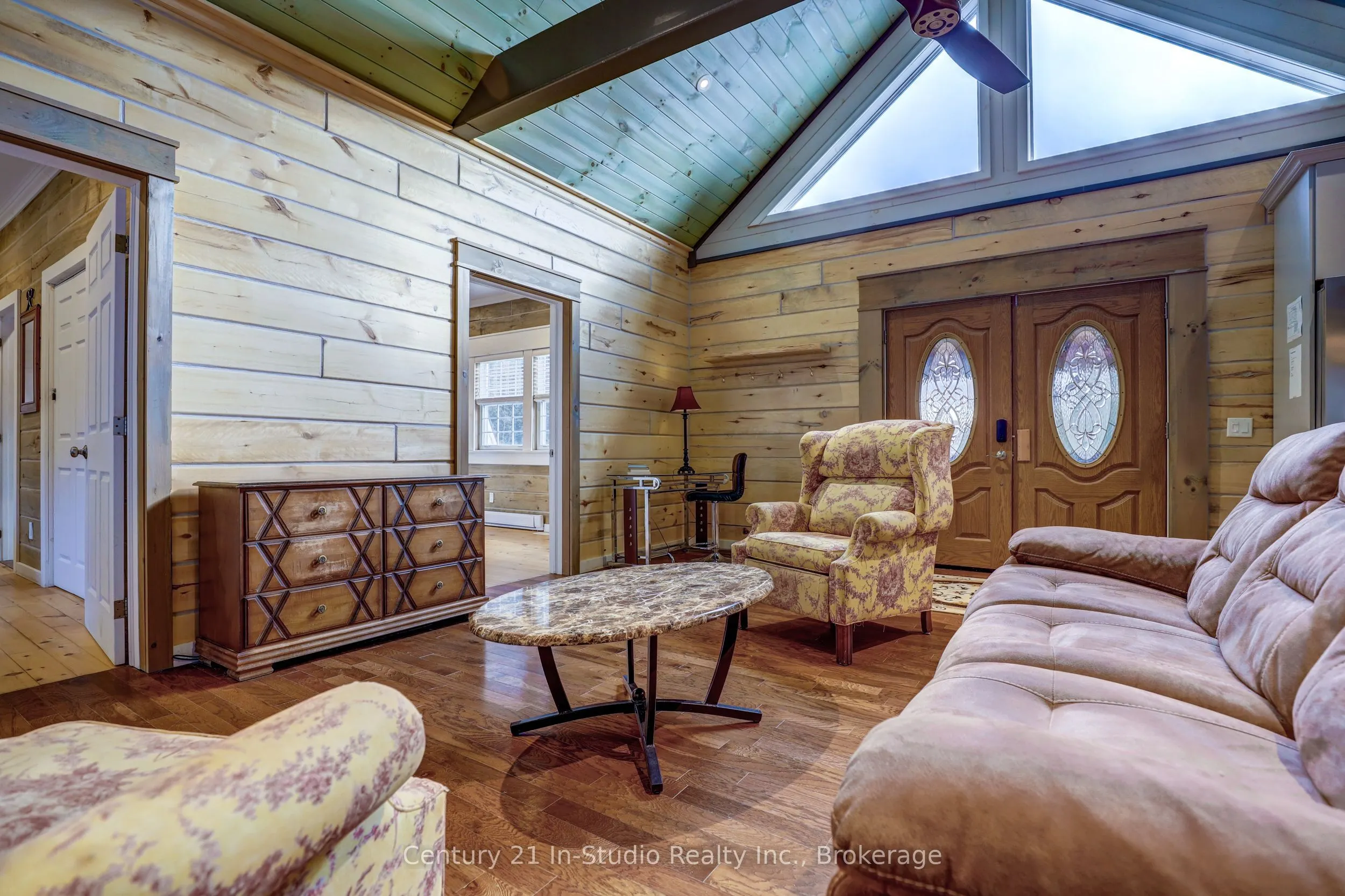 25 Maple Golf Crescent