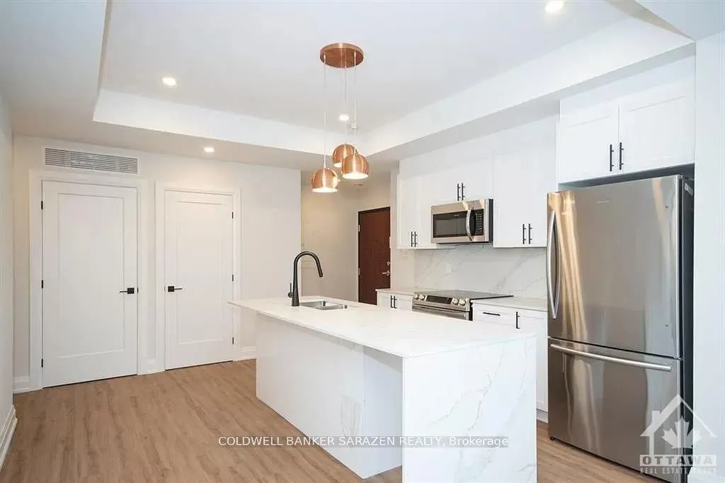 15 Monk Street, #8