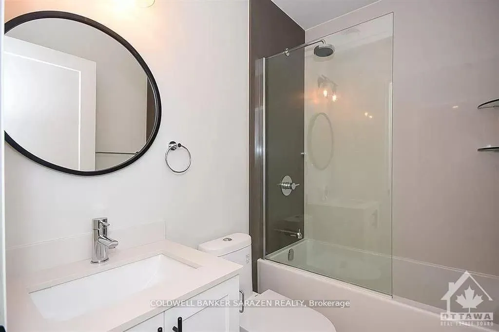 15 Monk Street, #8