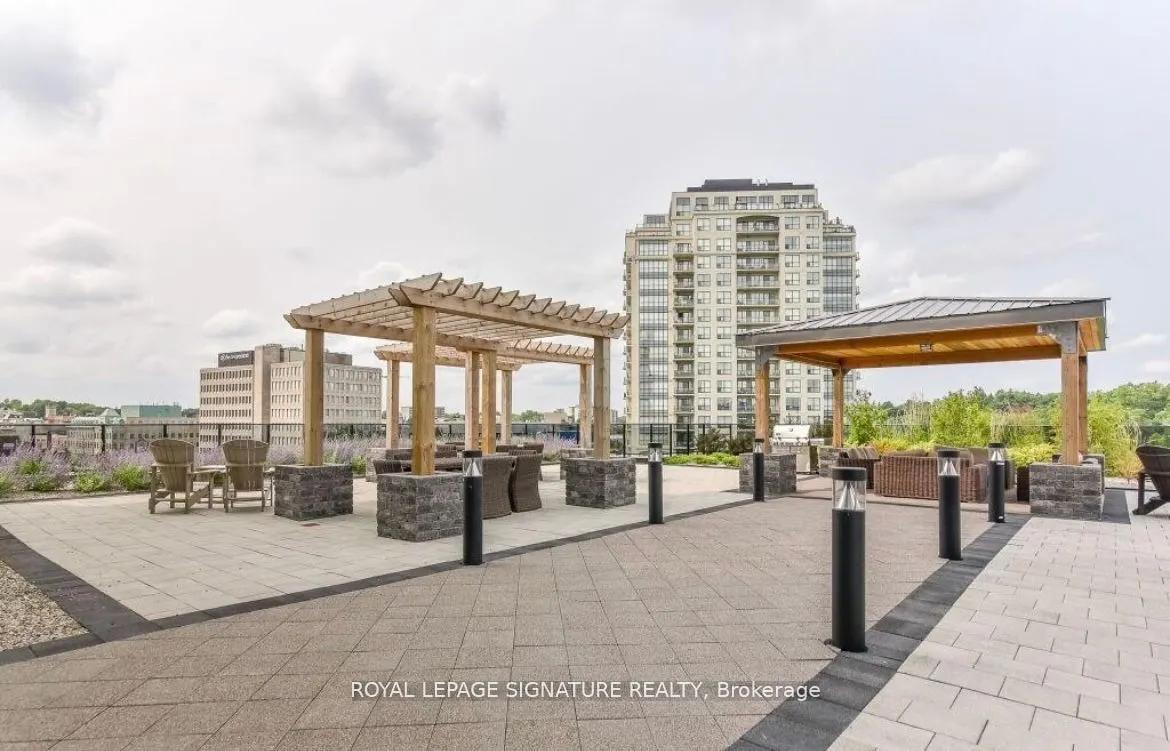 150 Wellington Street E, #503