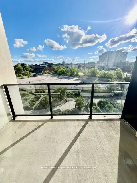 150 Wellington Street E, #503