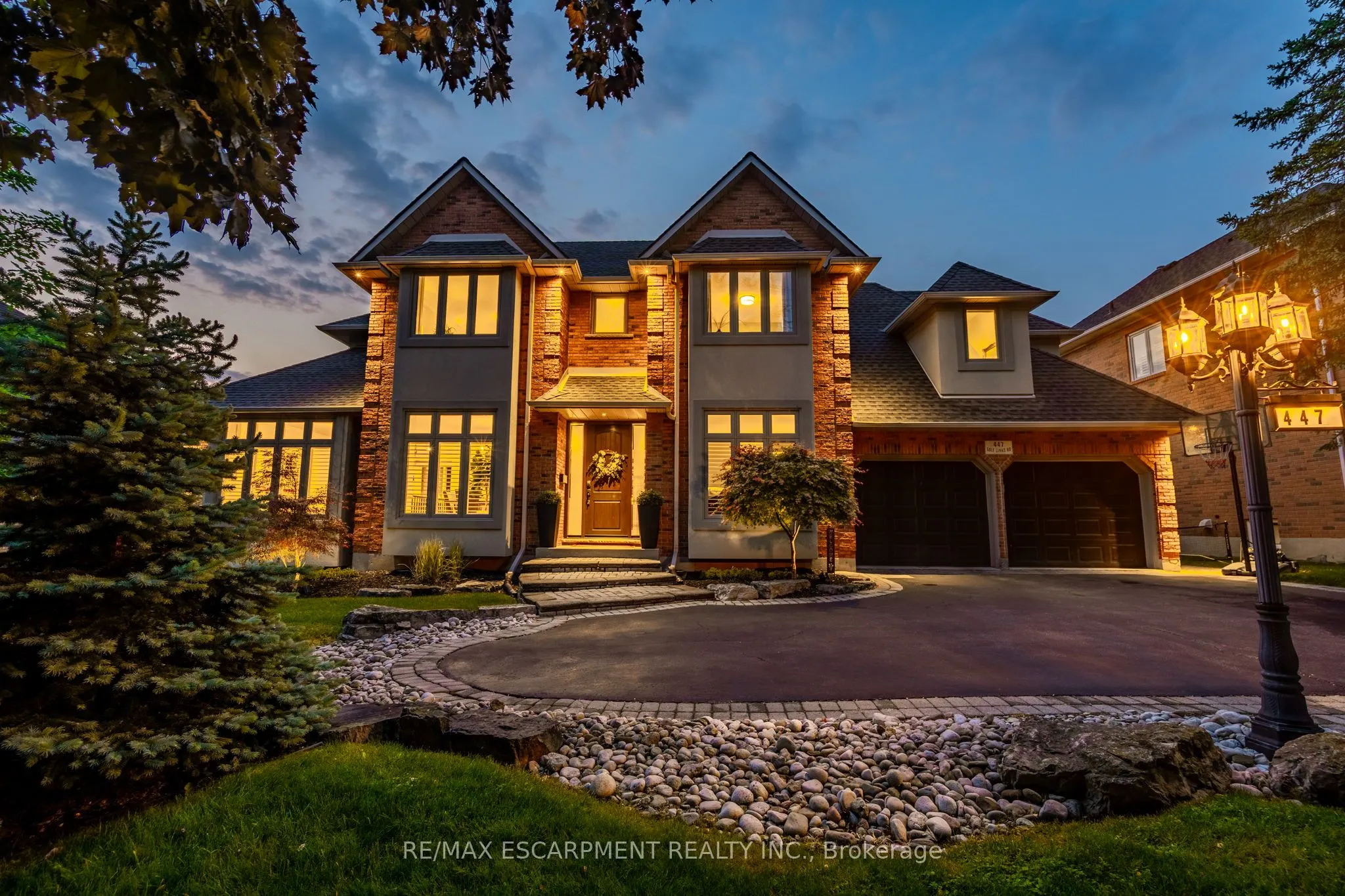 447 GOLF LINKS Road