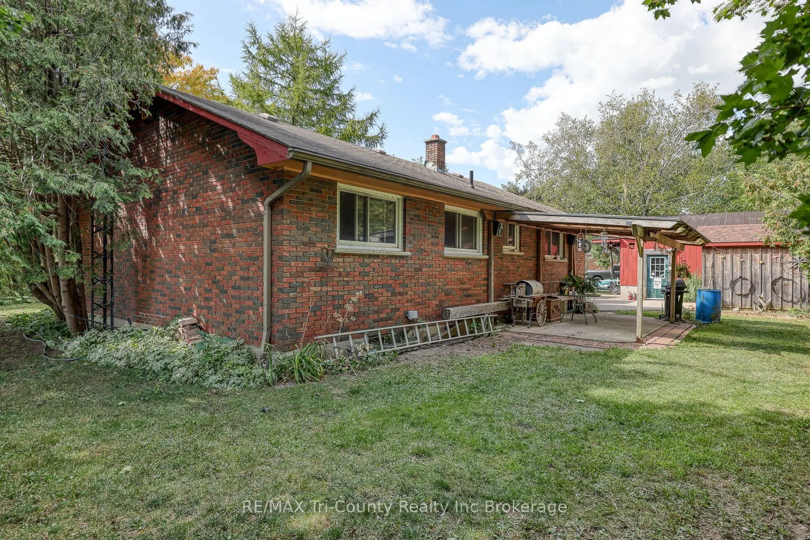 15 Peggy Avenue