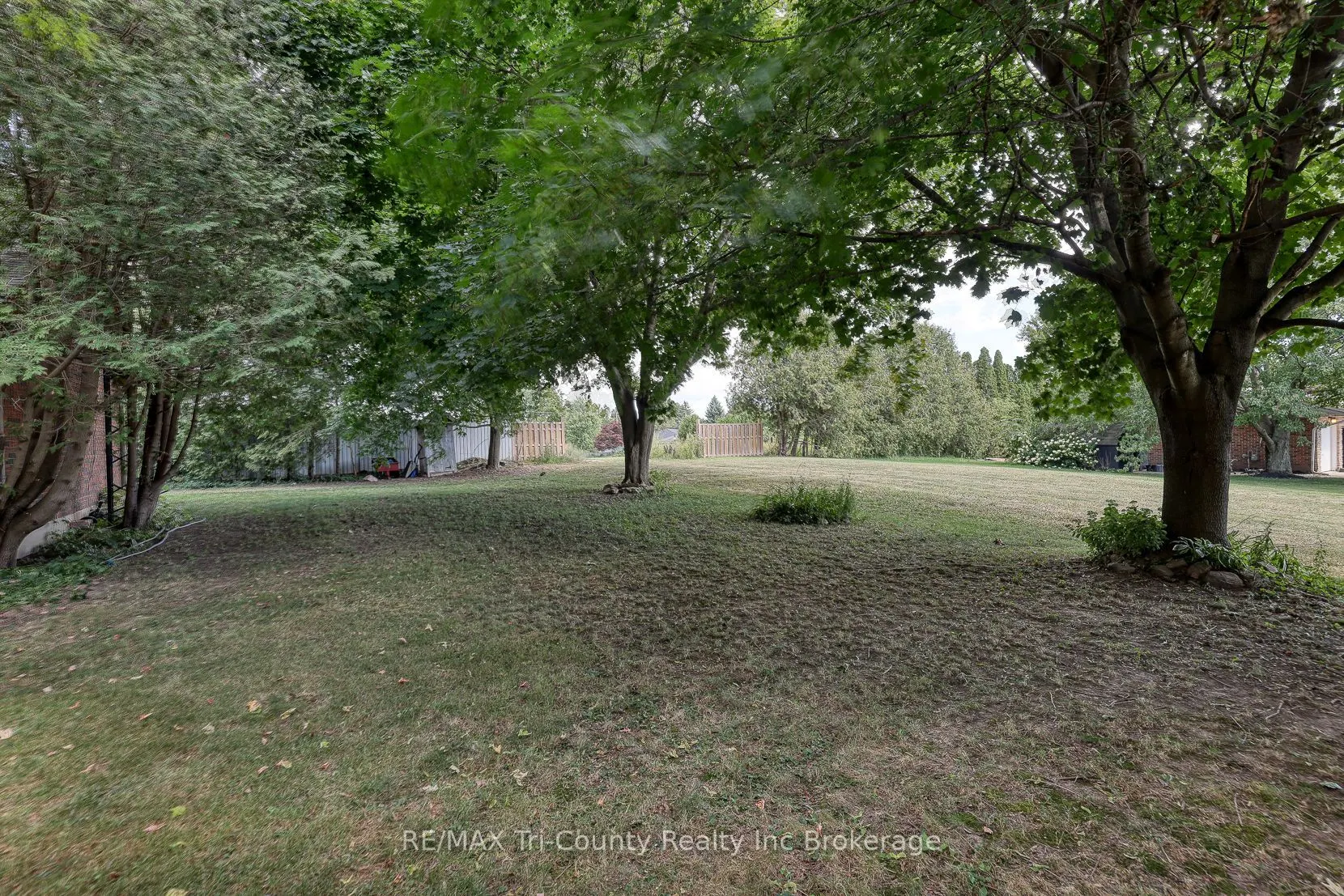 15 Peggy Avenue
