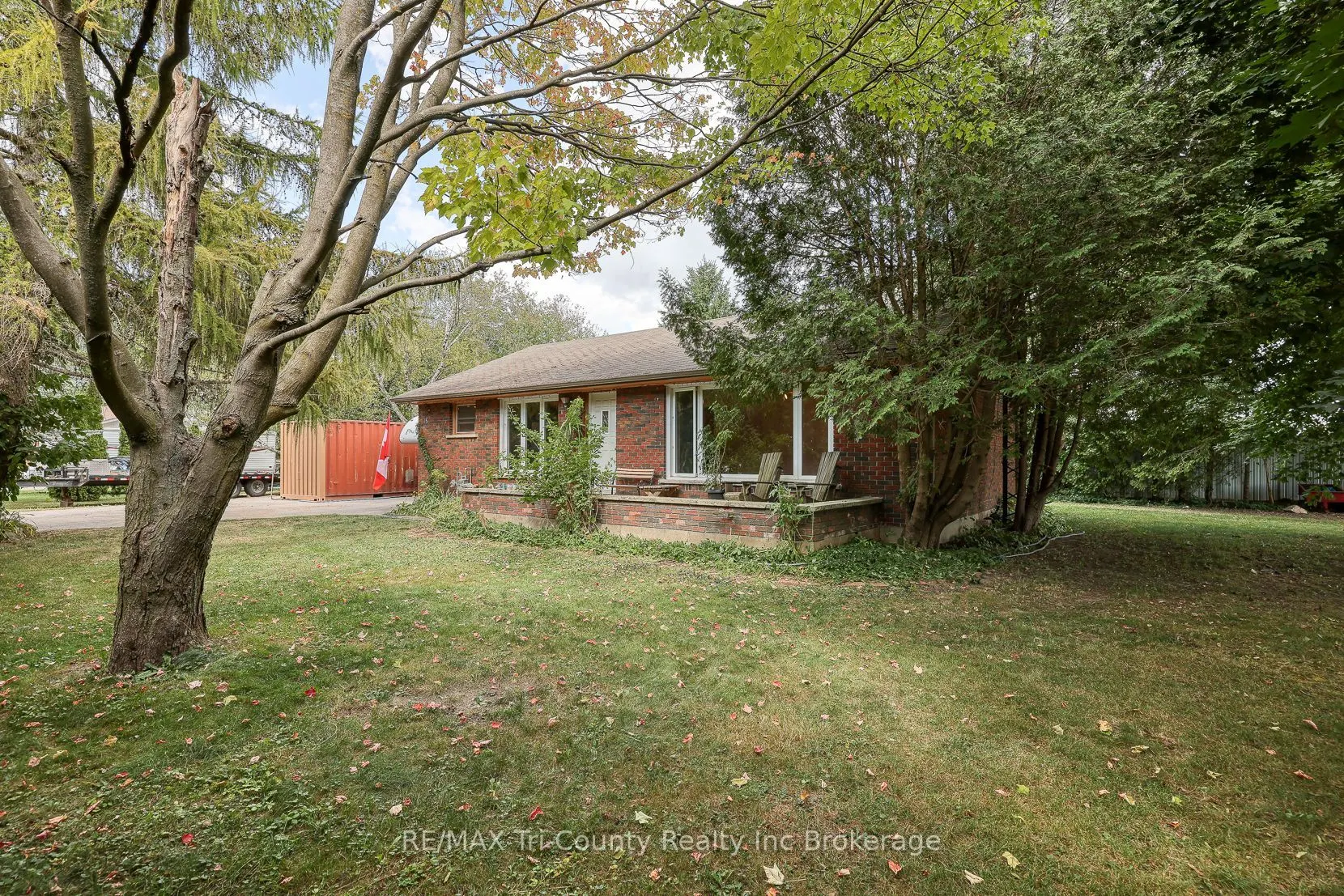 15 Peggy Avenue