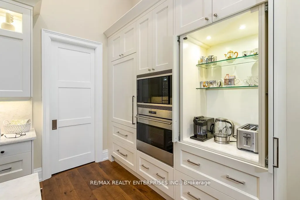 133 Georgian Bay Lane, #13