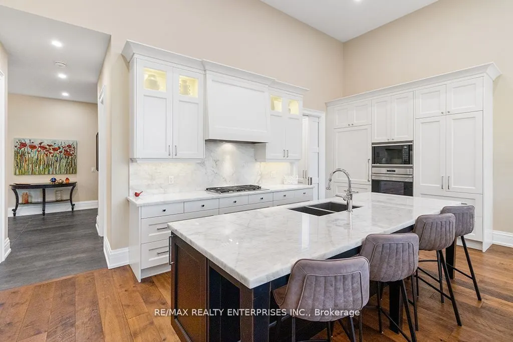 133 Georgian Bay Lane, #13