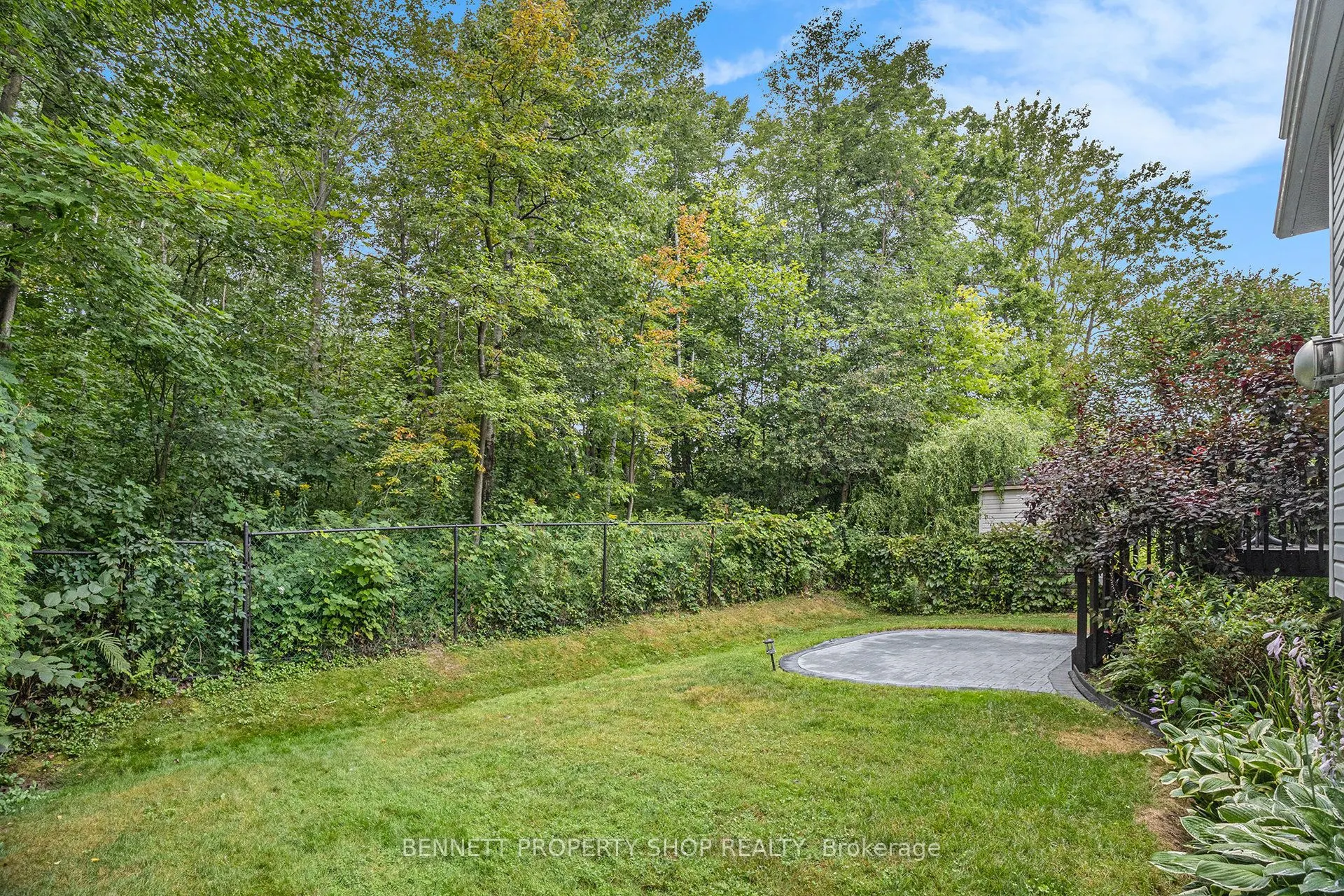 5885 Gladewoods Place