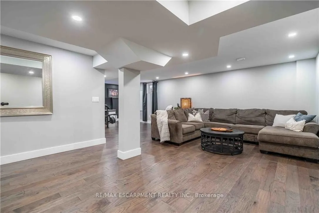 95 Greti Drive