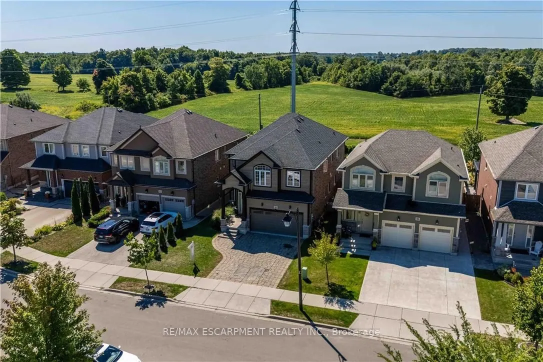 95 Greti Drive