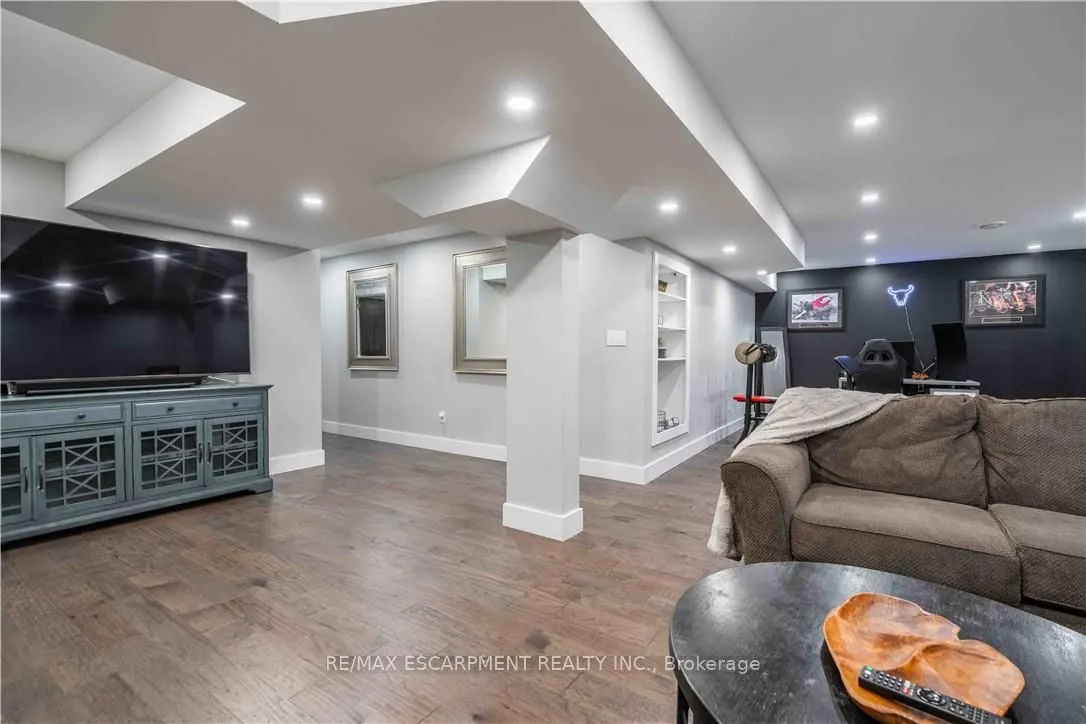 95 Greti Drive