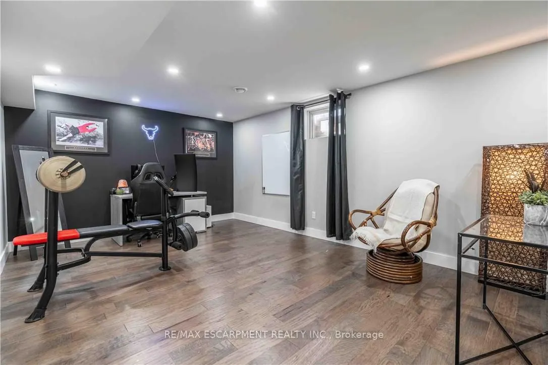 95 Greti Drive