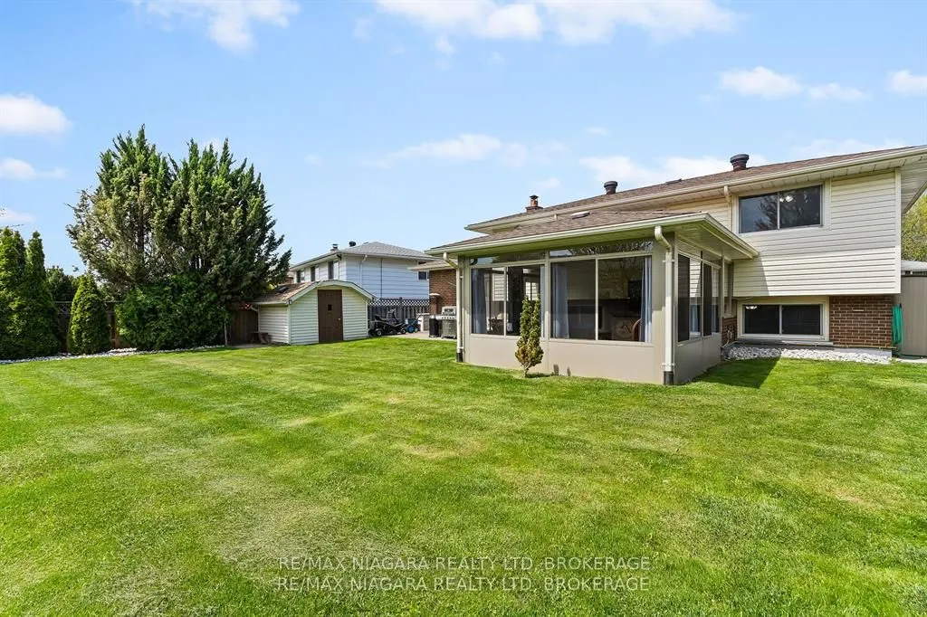 36 BENDINGROAD Crescent