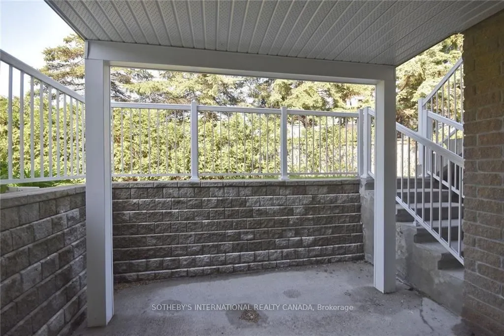 1238 Marenger Street, #18