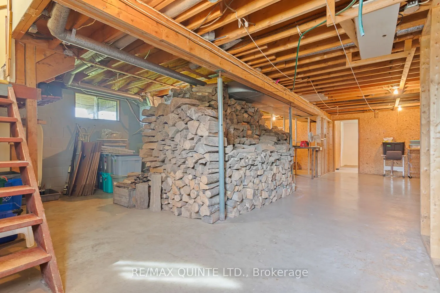 285 County Rd 64