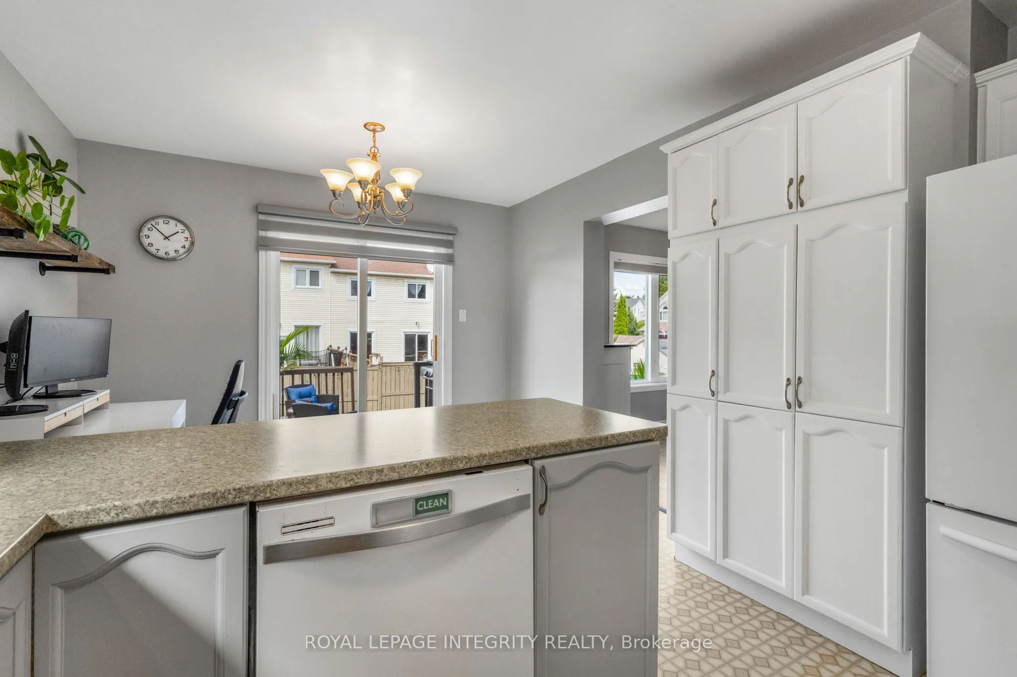 589 Pocono Crescent