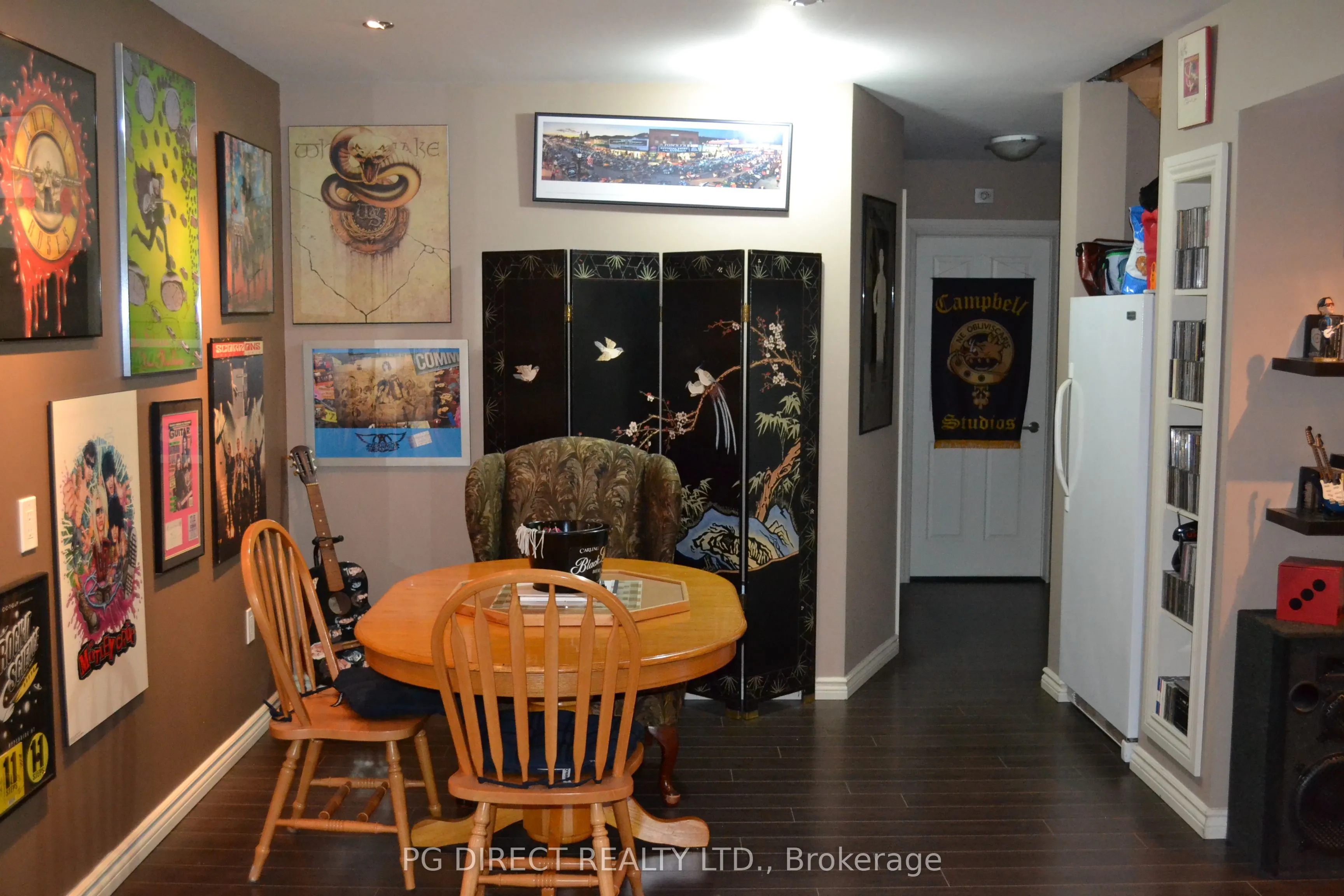 270 Pinecreek Crescent