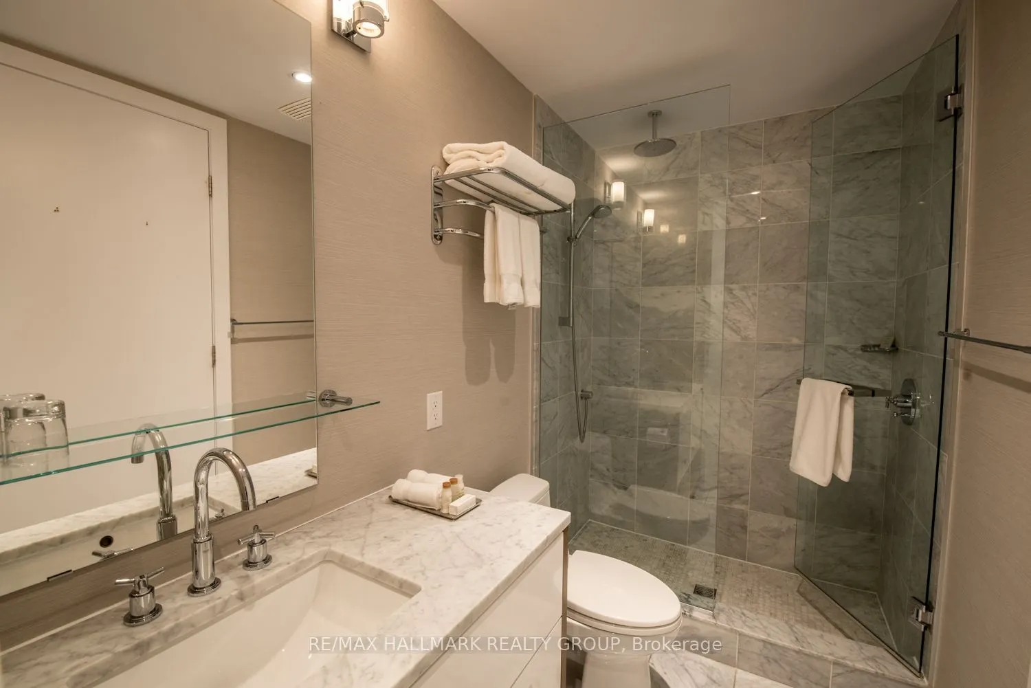 300 Lisgar Street, #213