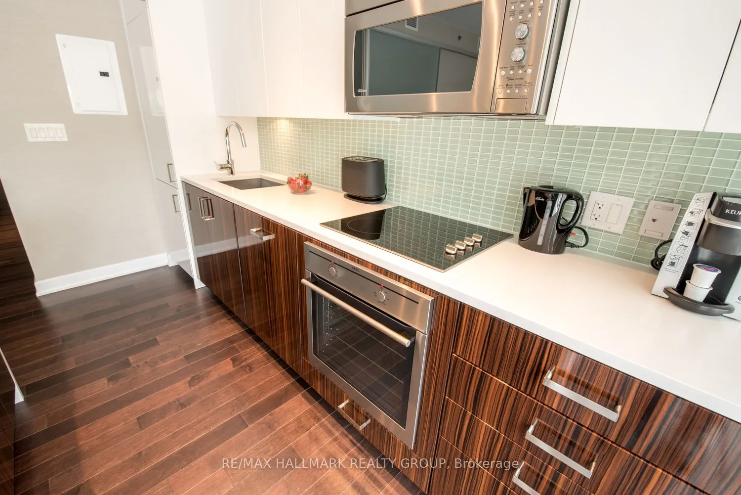 300 Lisgar Street, #213