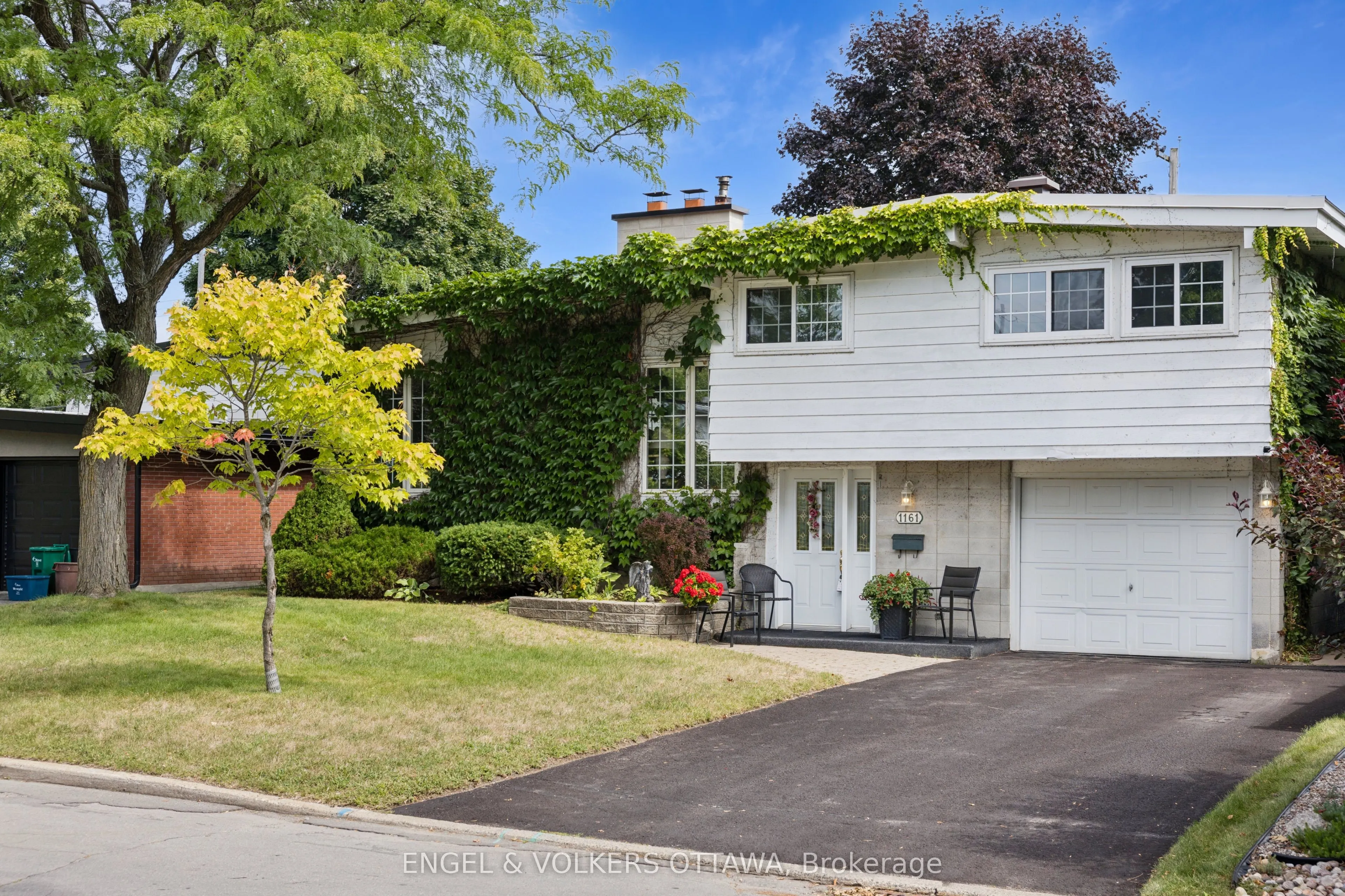 1161 Cameo Drive