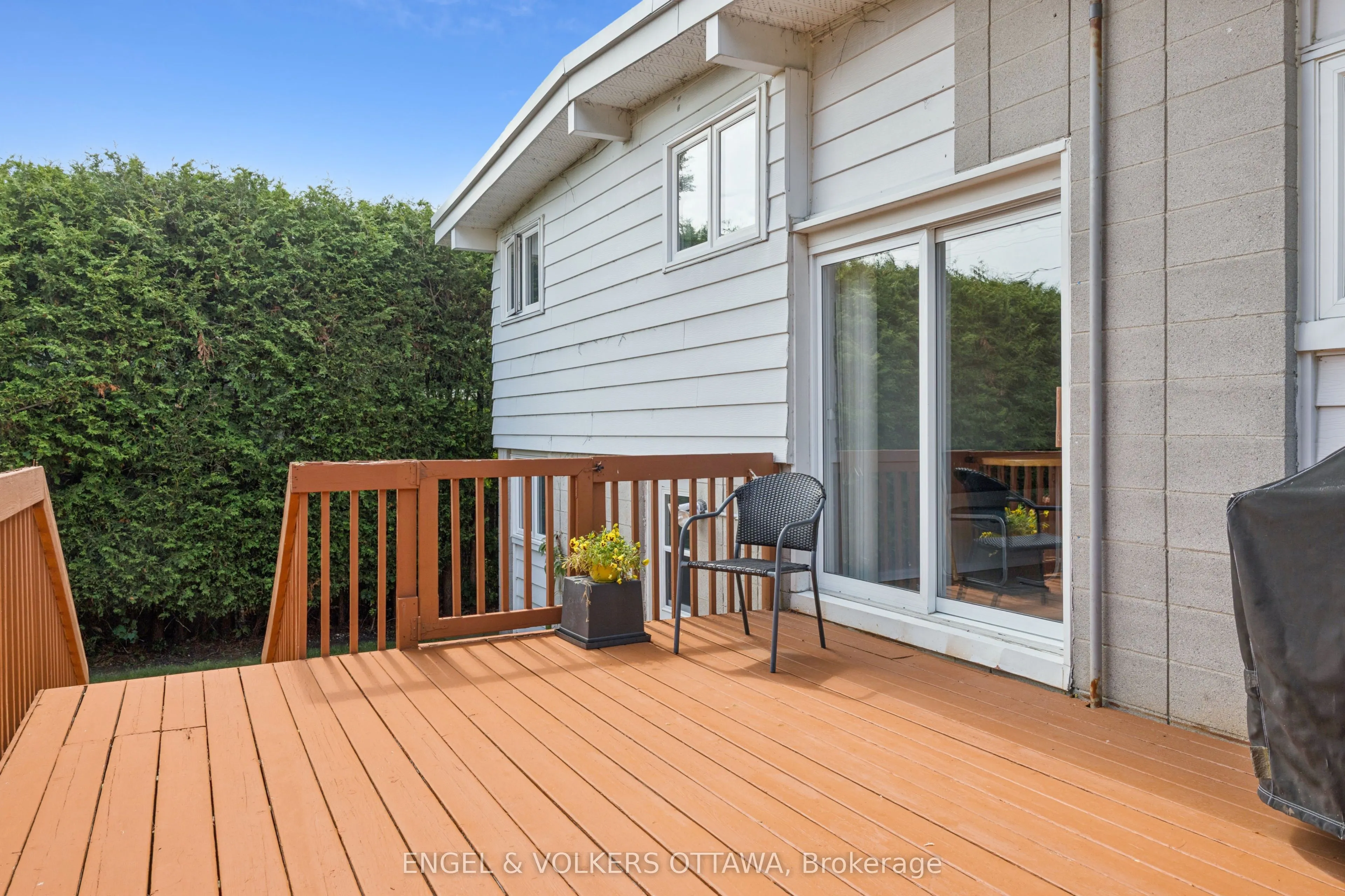 1161 Cameo Drive