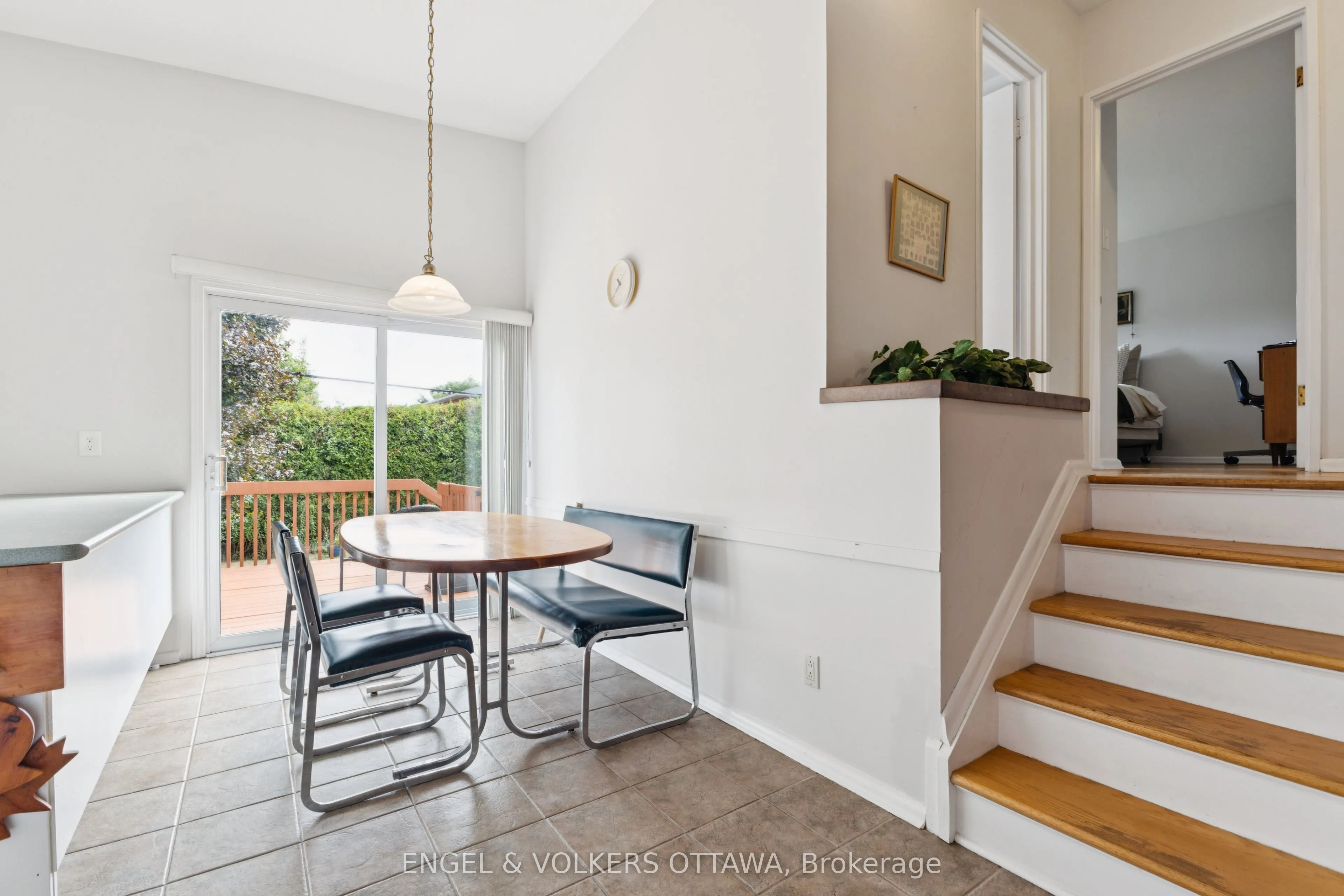 1161 Cameo Drive