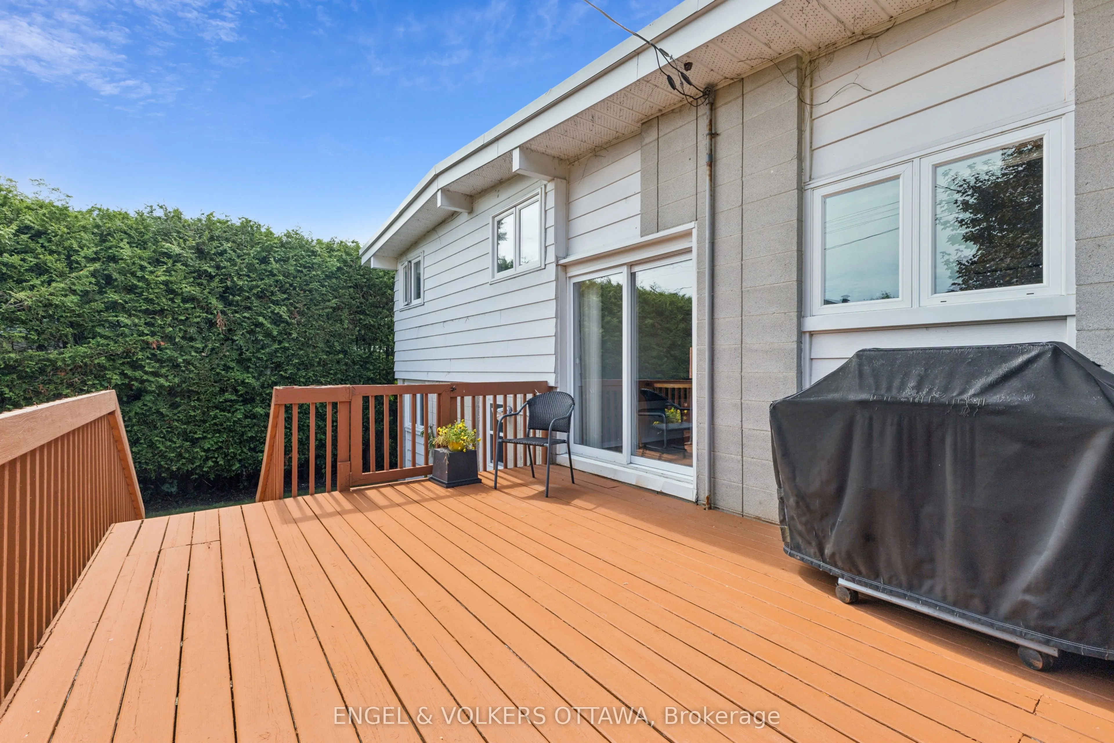 1161 Cameo Drive
