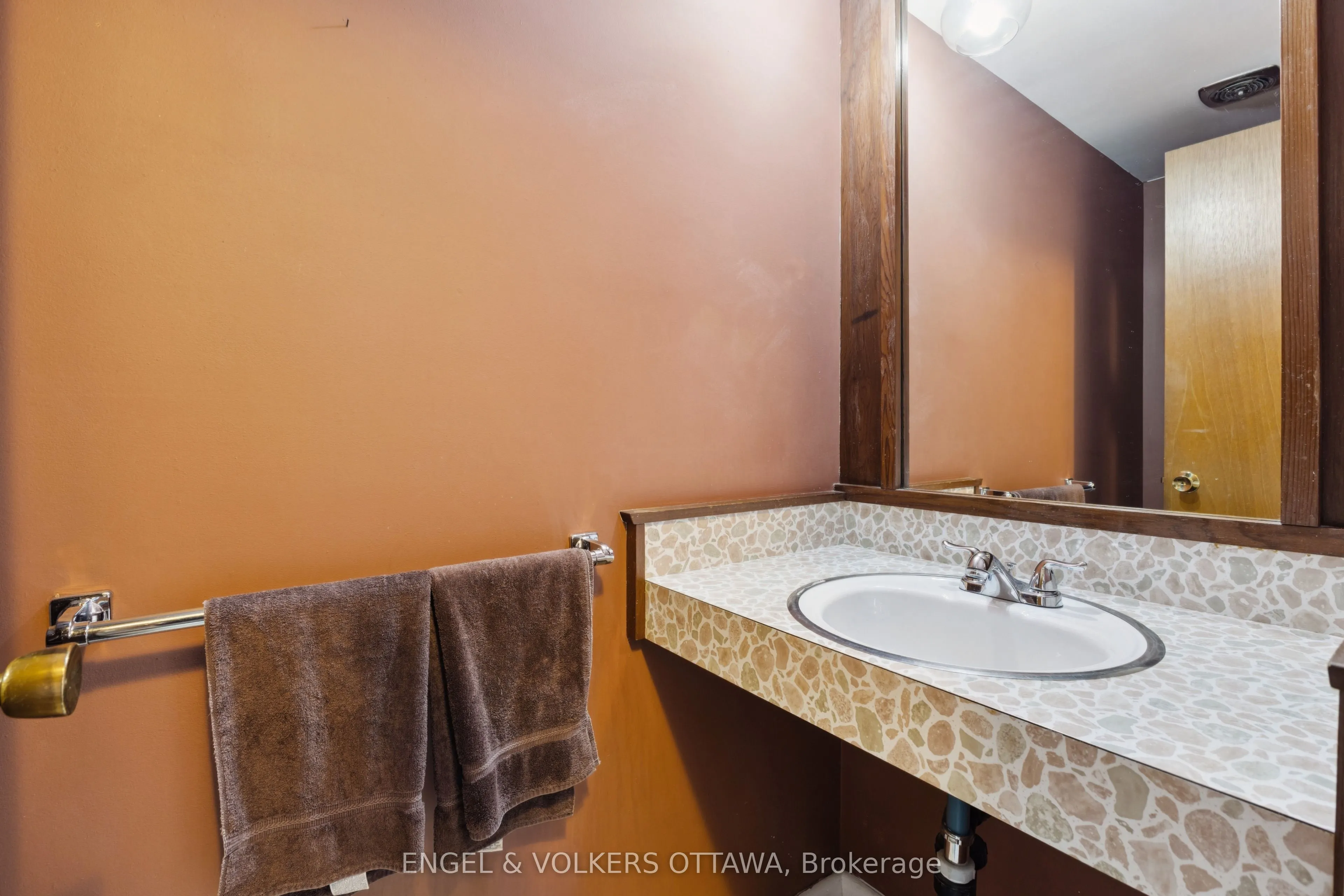 1161 Cameo Drive