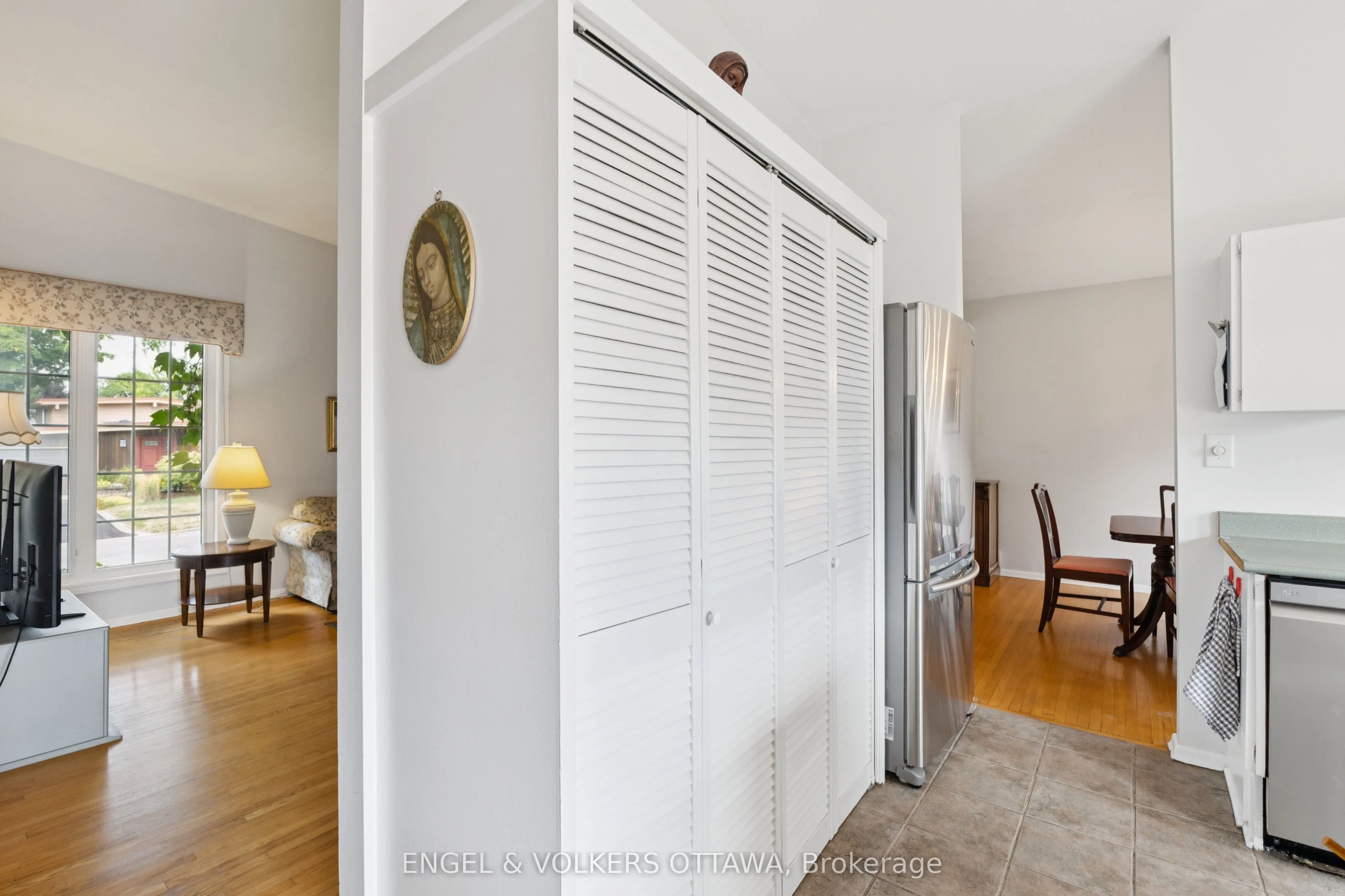 1161 Cameo Drive