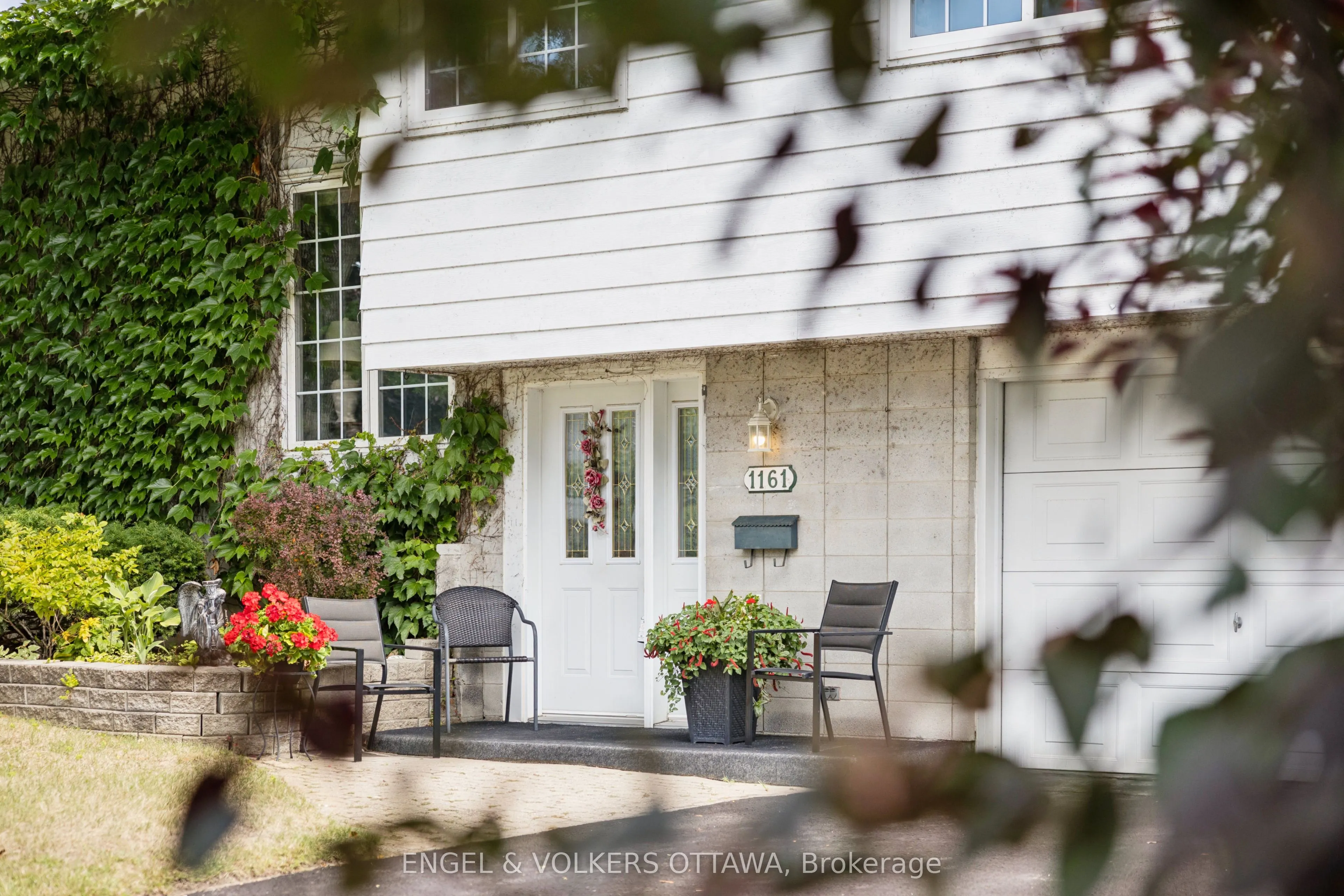 1161 Cameo Drive