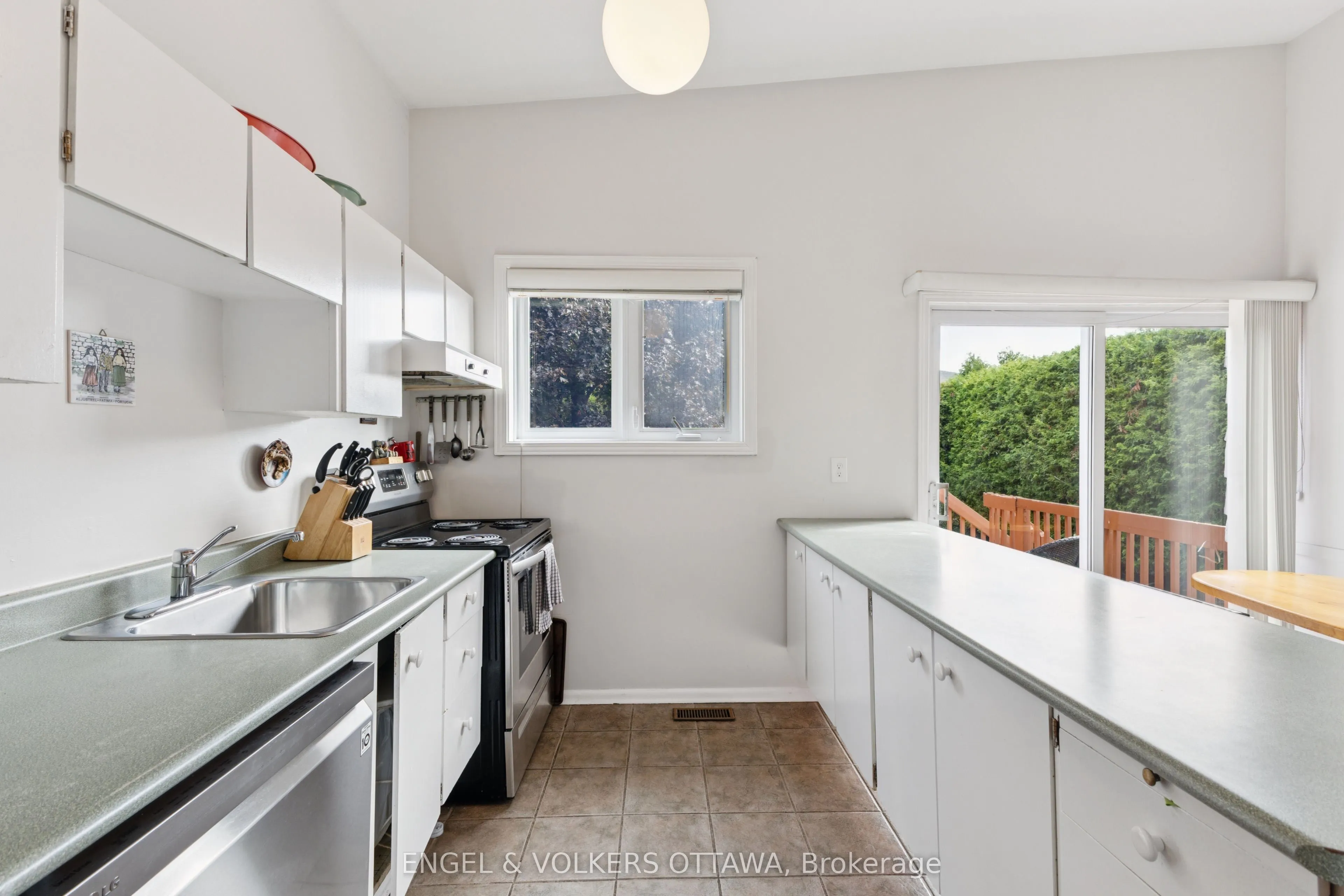 1161 Cameo Drive