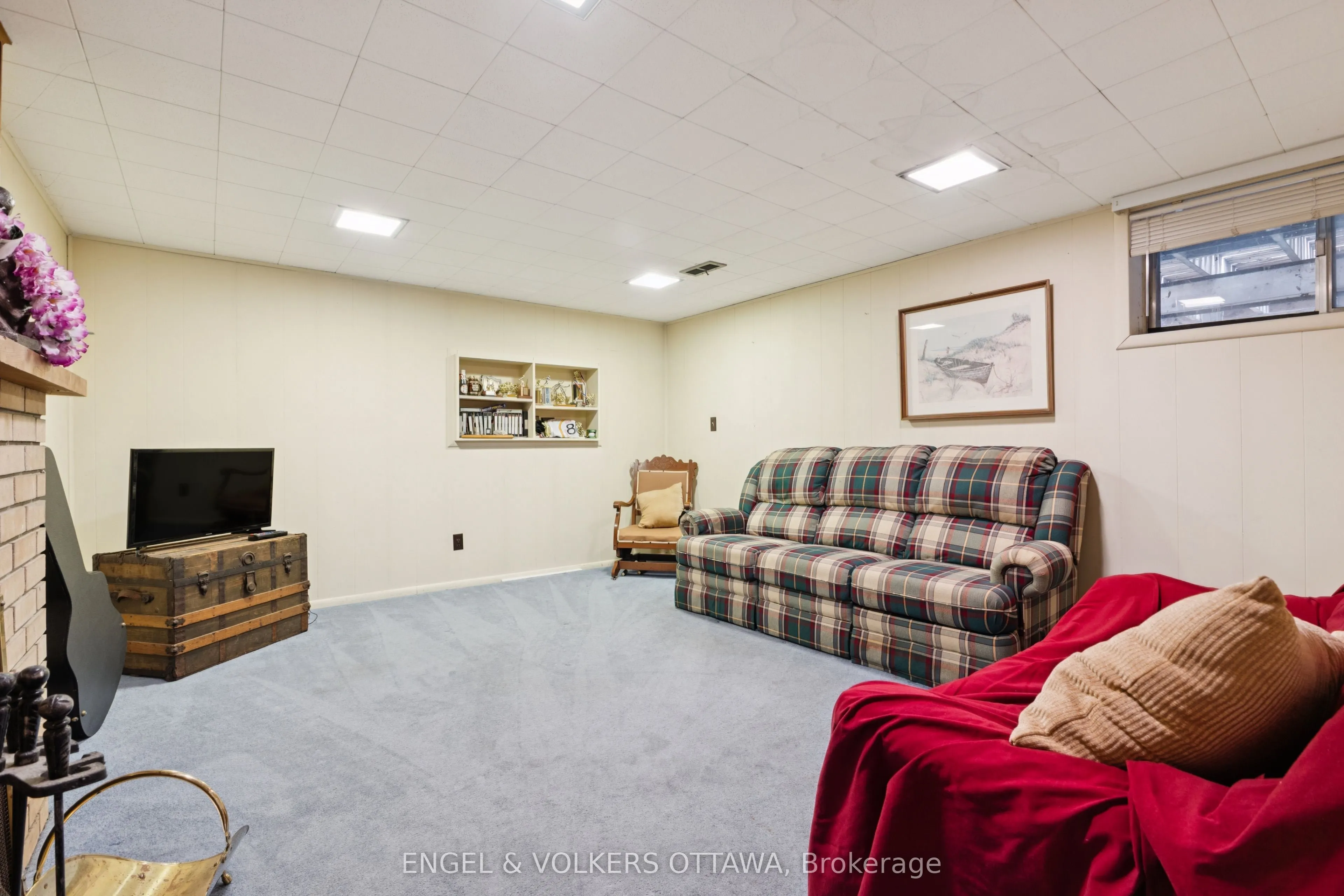 1161 Cameo Drive