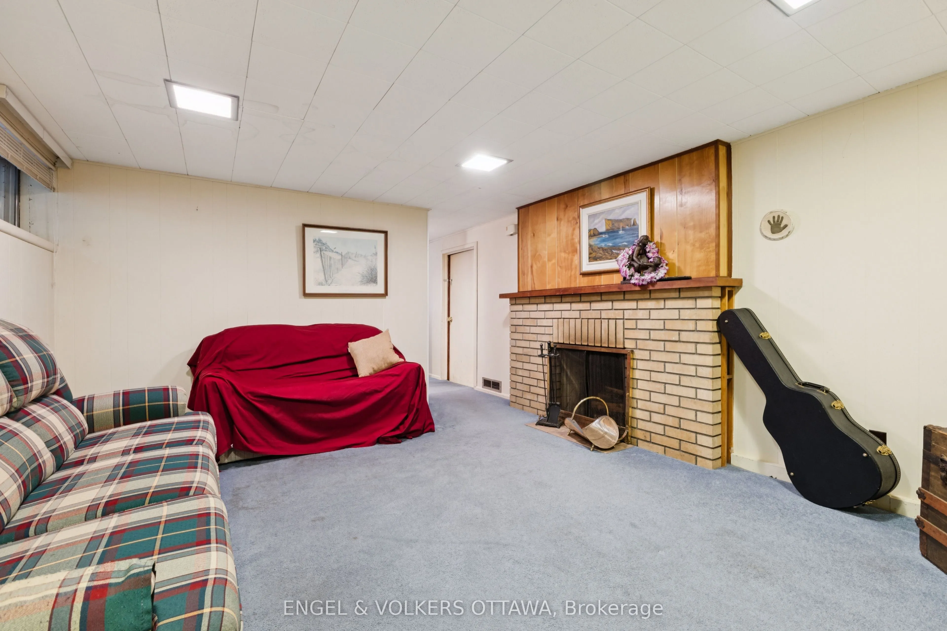 1161 Cameo Drive