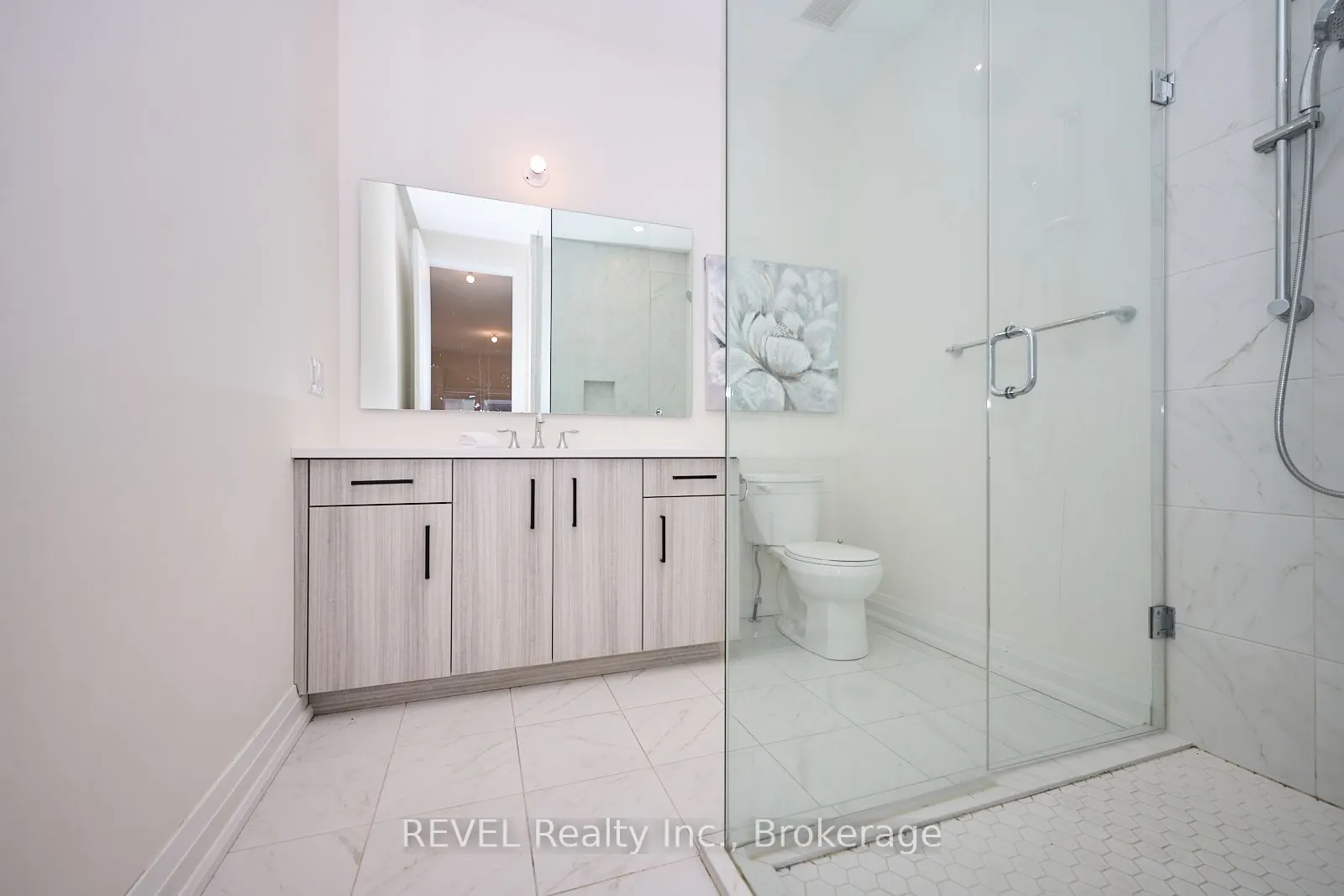 8974 Willoughby Drive, #20