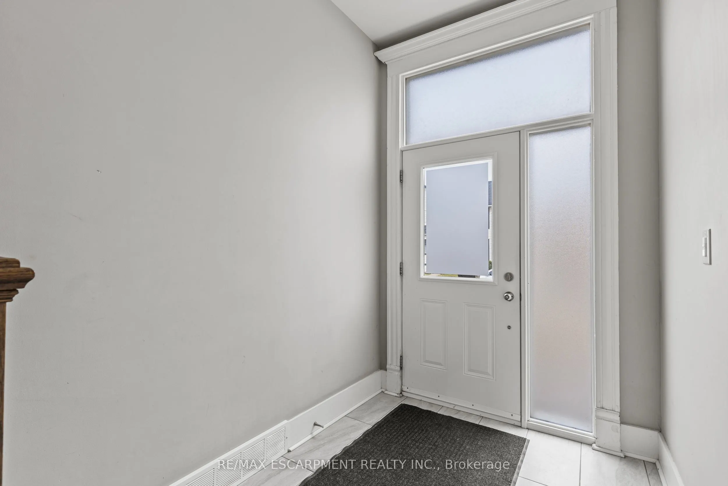 181 West Avenue