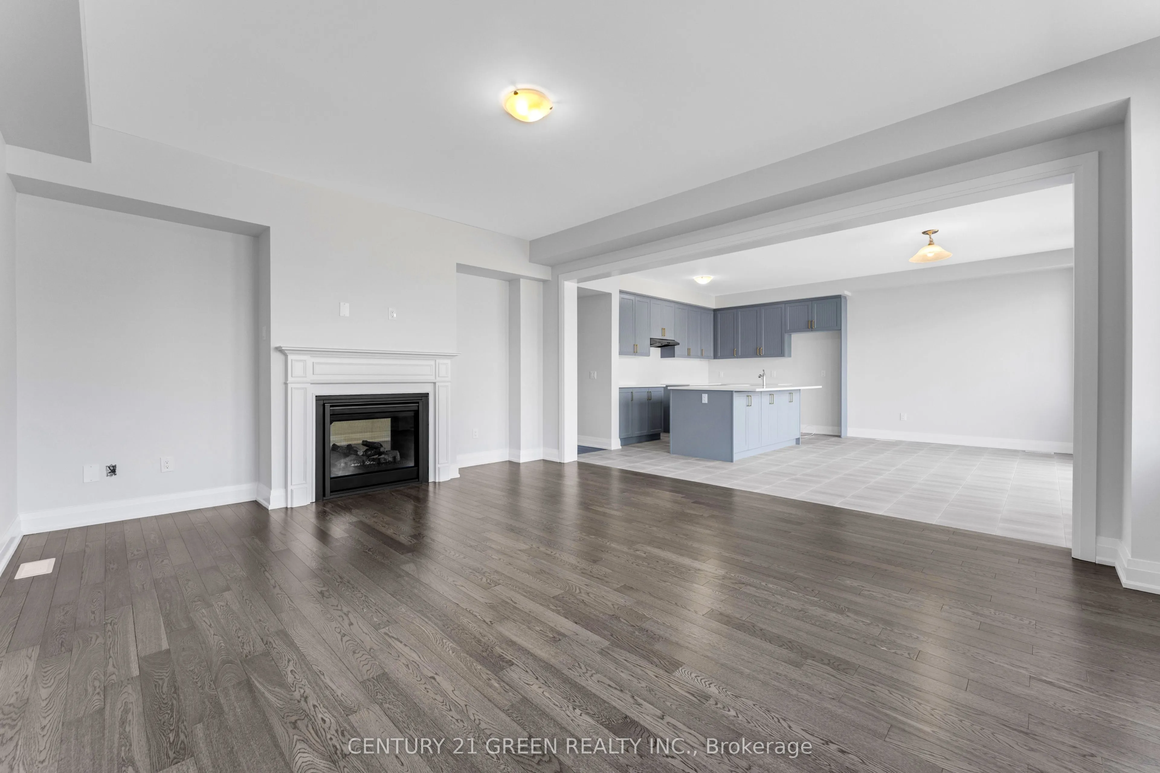 1447 Upper Thames Drive