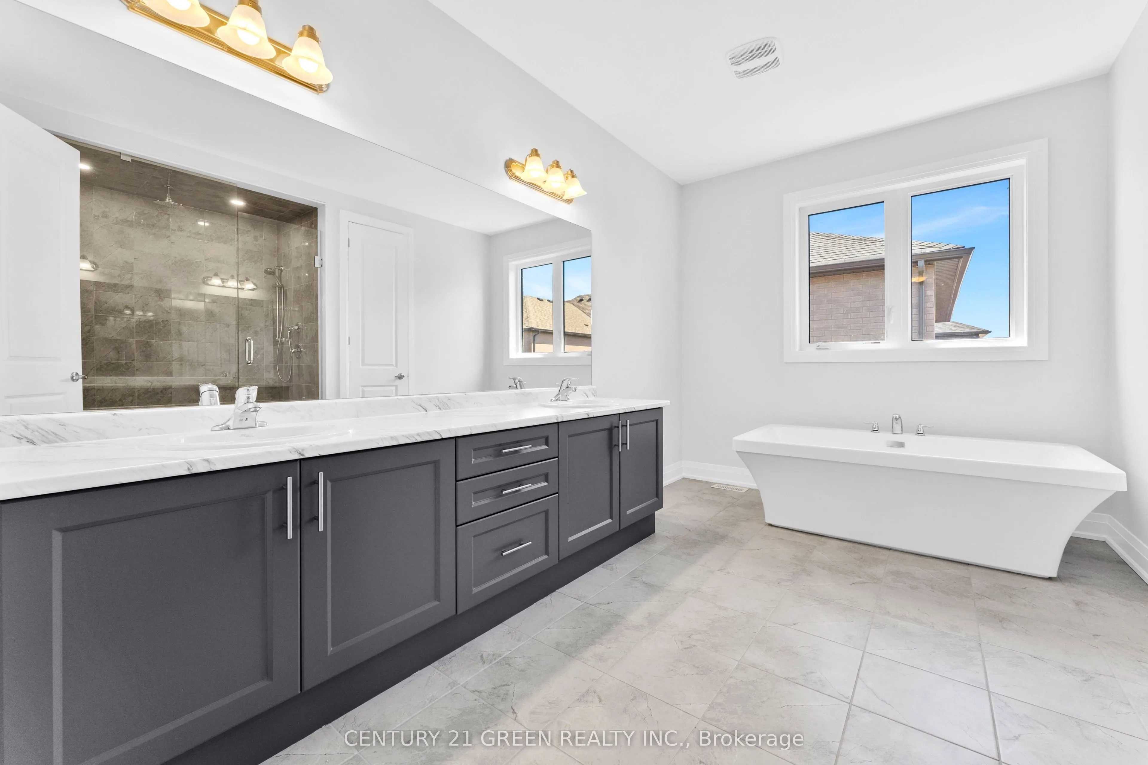 1447 Upper Thames Drive