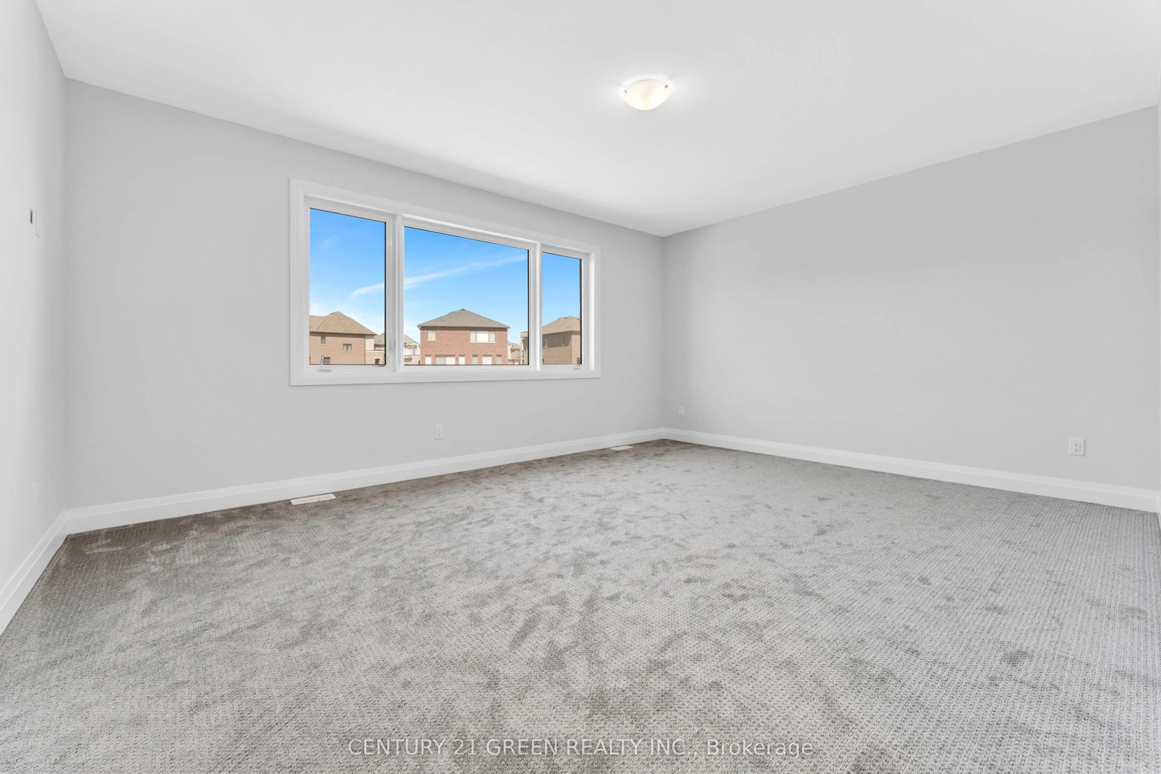 1447 Upper Thames Drive