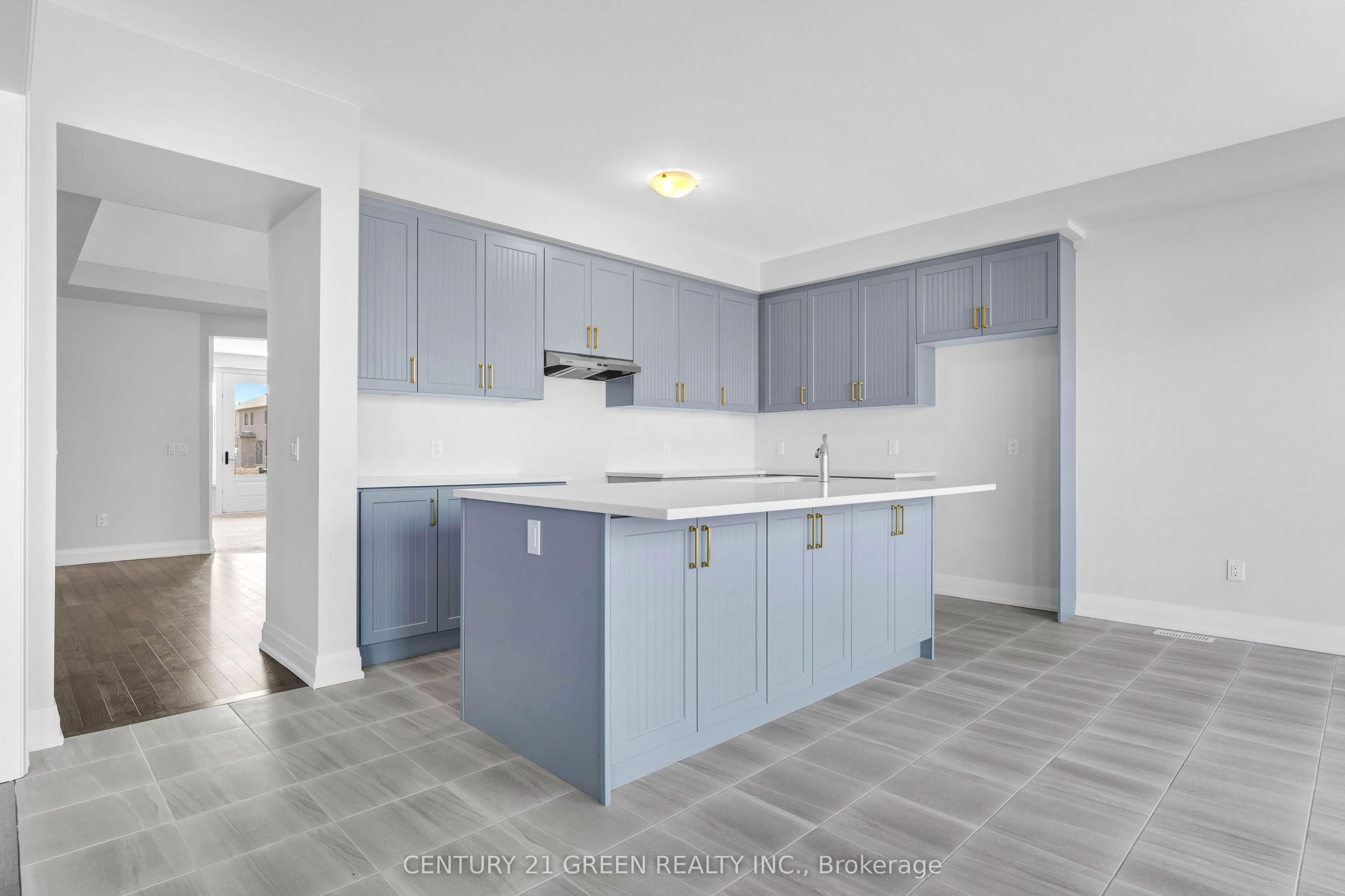 1447 Upper Thames Drive