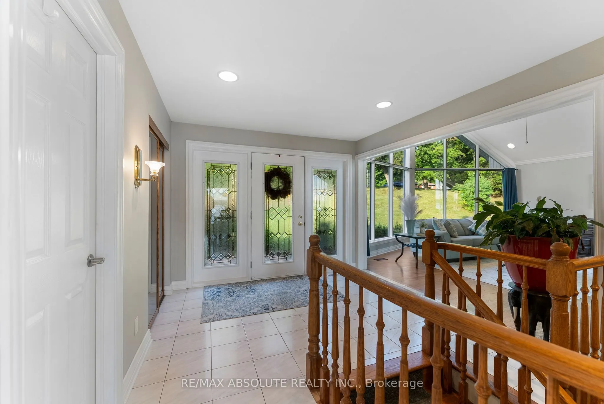 1724 River Road